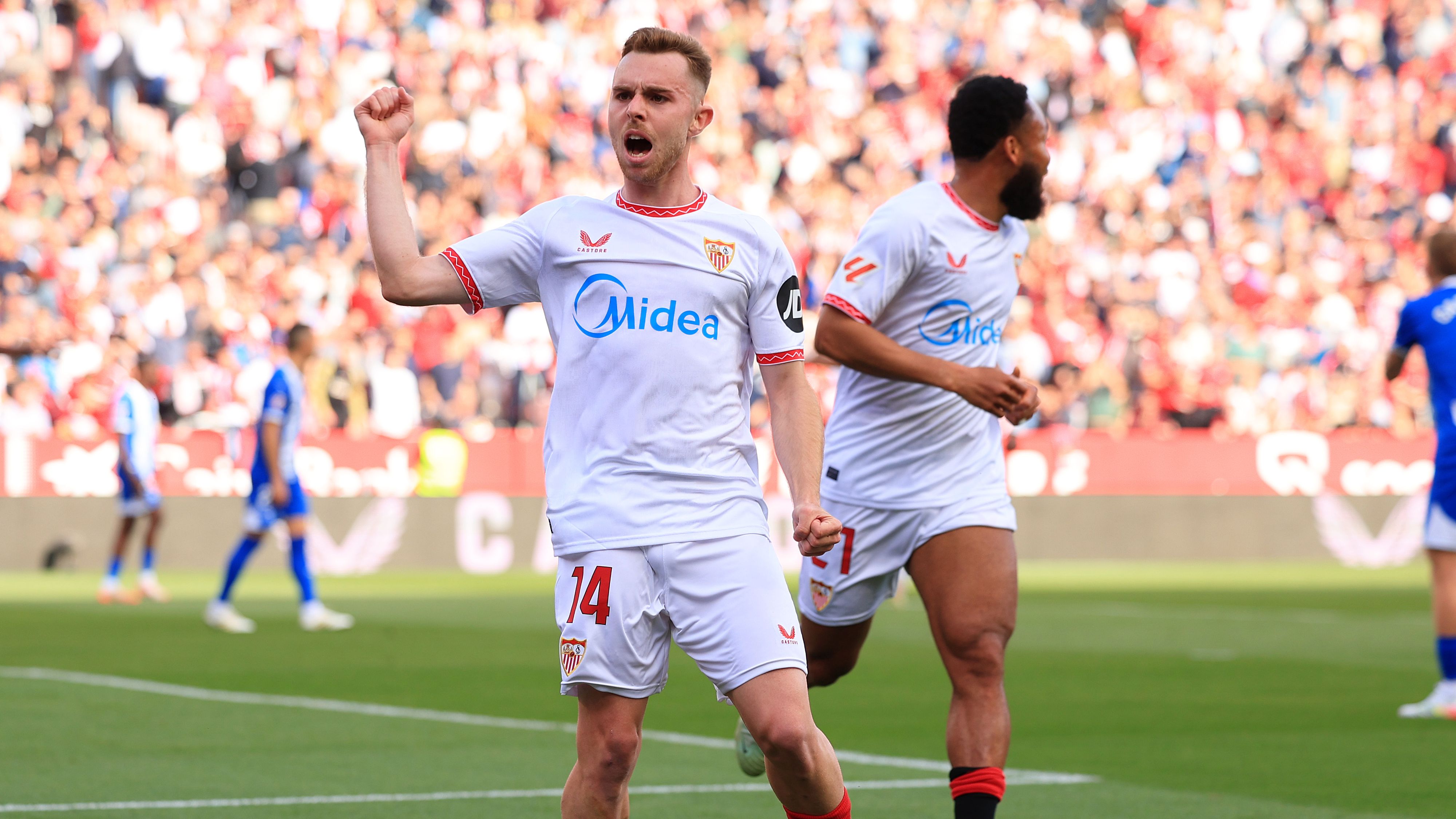 Sevilla FC v Deportivo Alaves - La Liga EA Sports