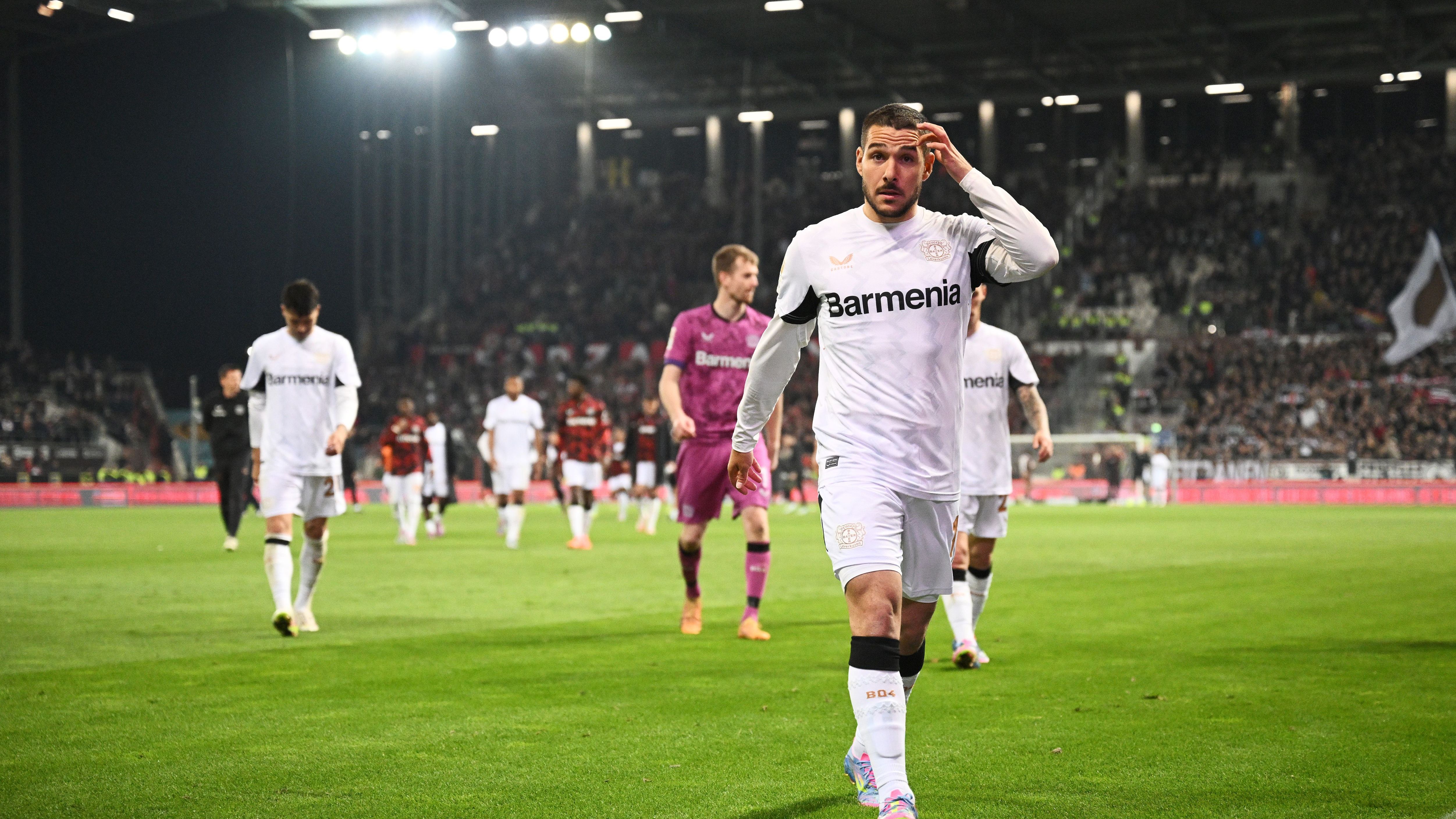 FC St. Pauli 1910 v Bayer 04 Leverkusen - Bundesliga