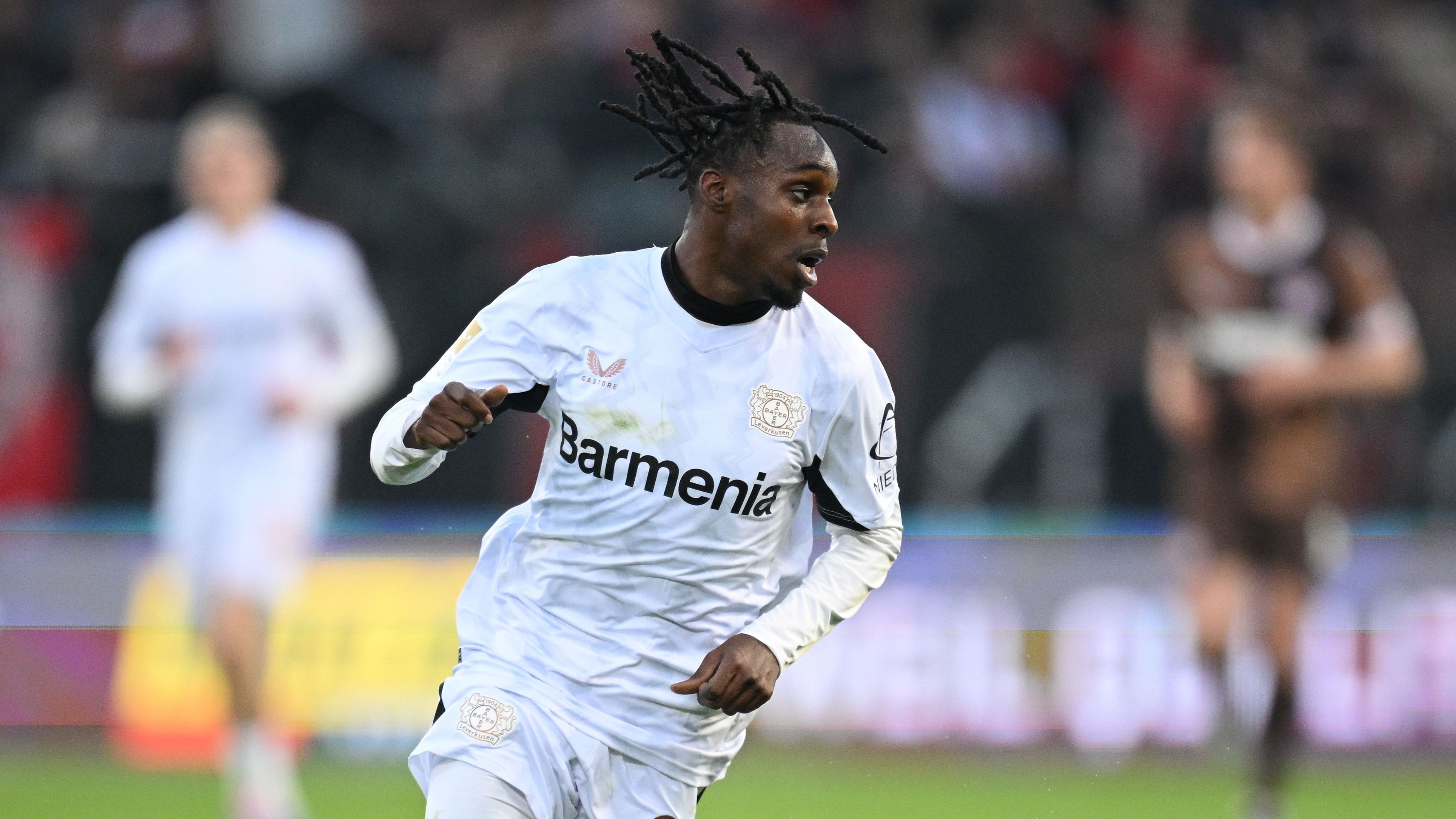 FC St. Pauli 1910 v Bayer 04 Leverkusen - Bundesliga