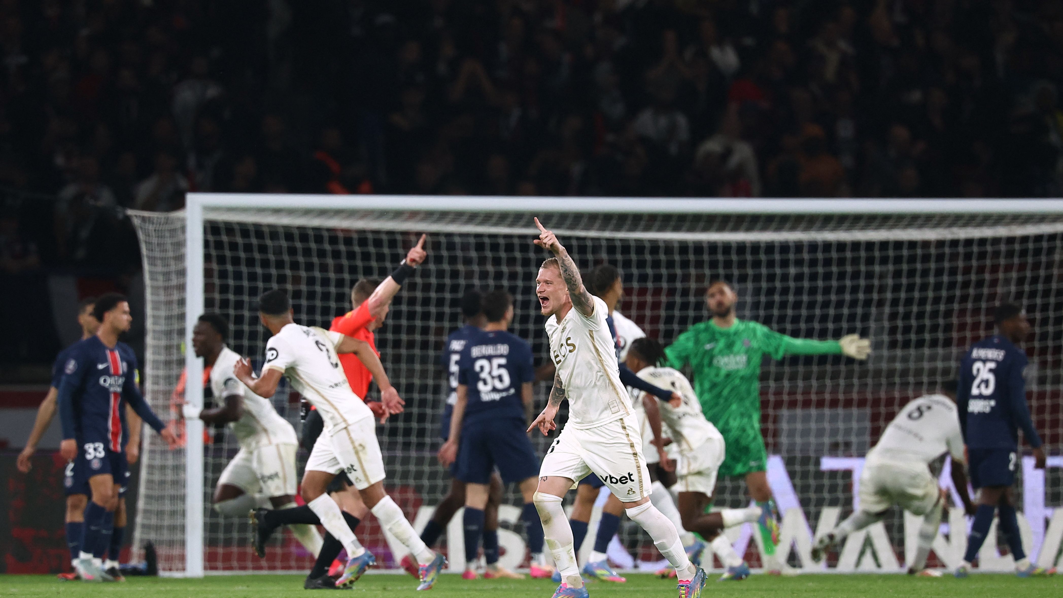 FBL-FRA-LIGUE1-PSG-NICE