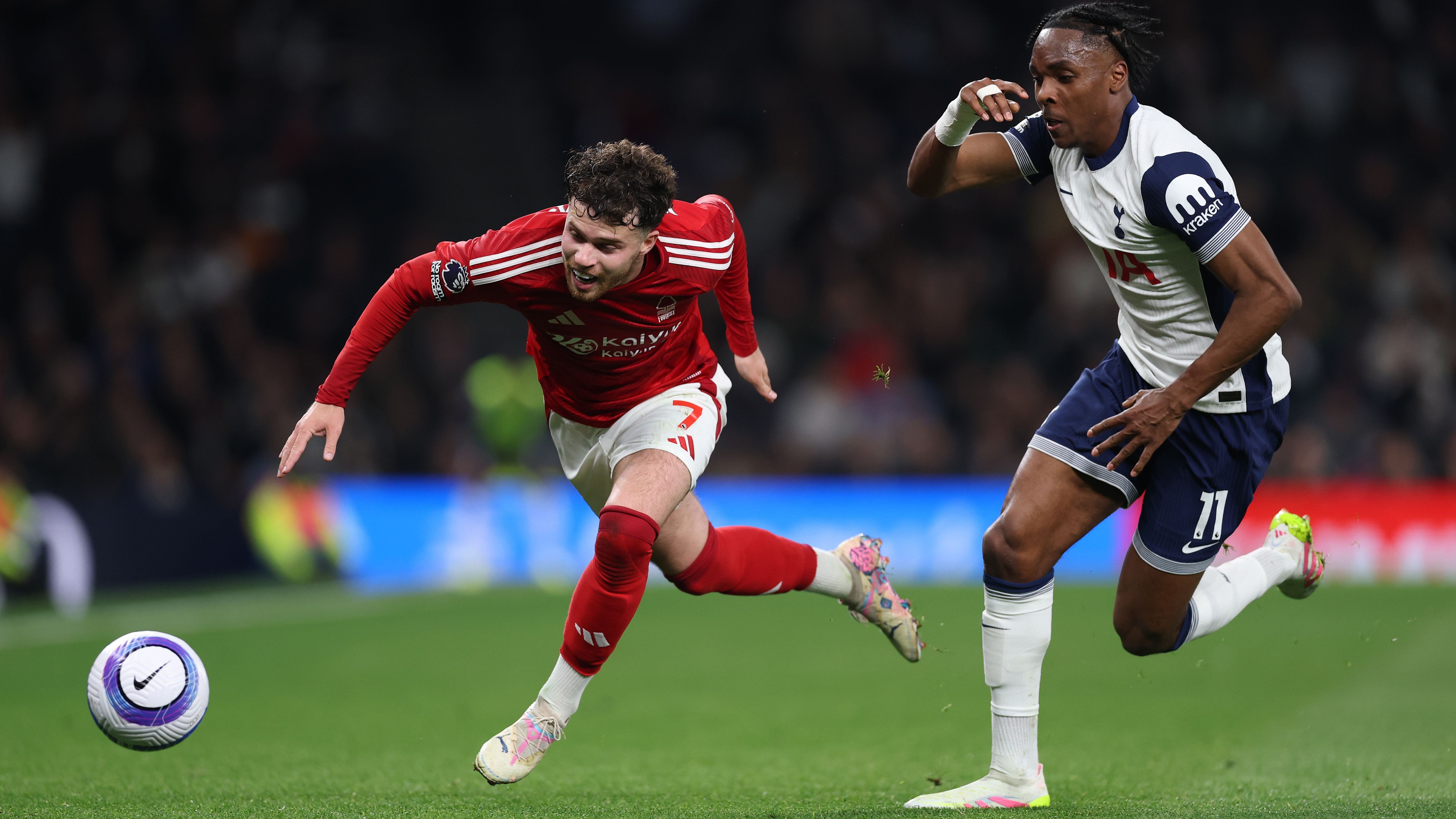 Tottenham Hotspur FC v Nottingham Forest FC - Premier League