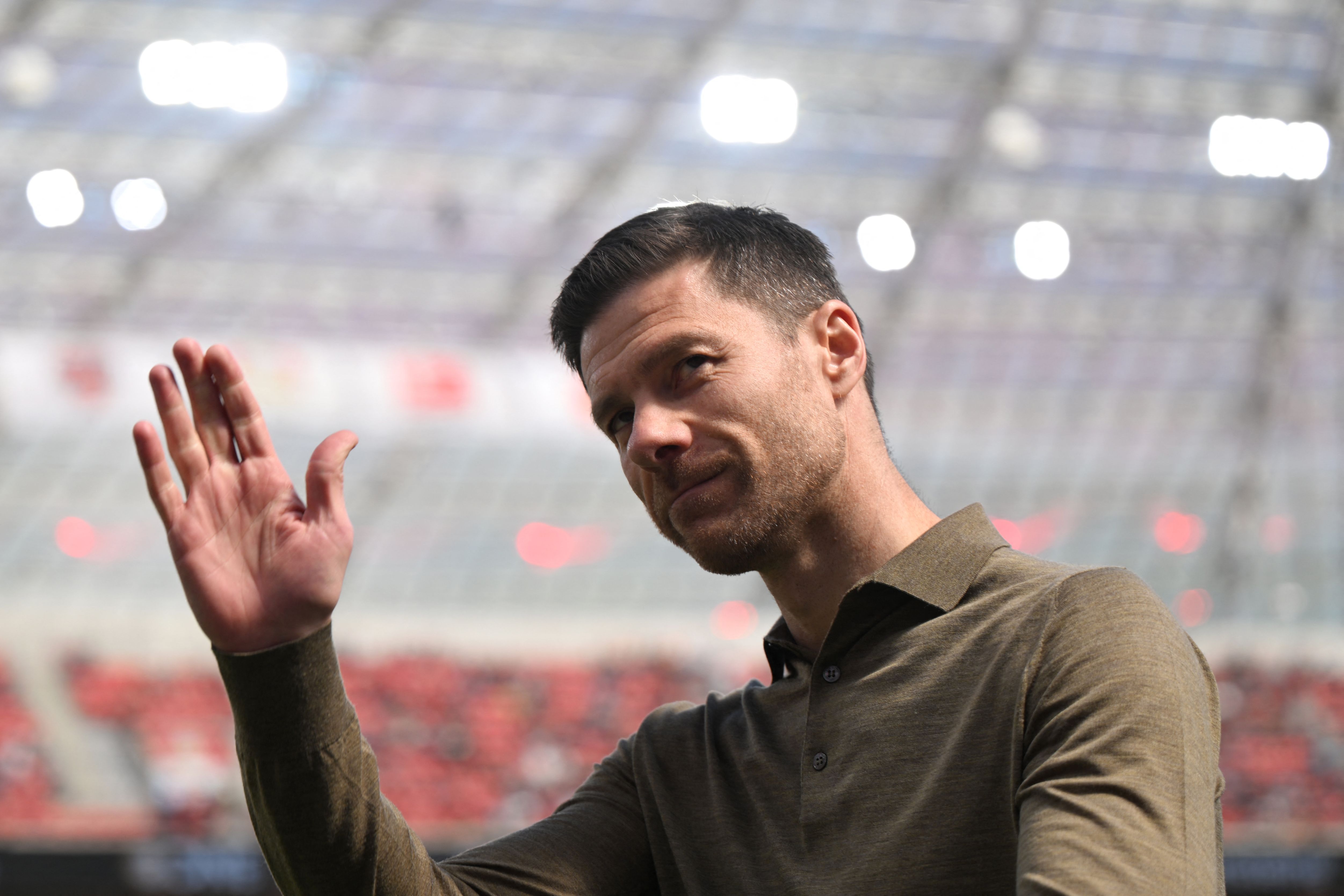 FBL-GER-BUNDESLIGA-LEVERKUSEN-AUGSBURG