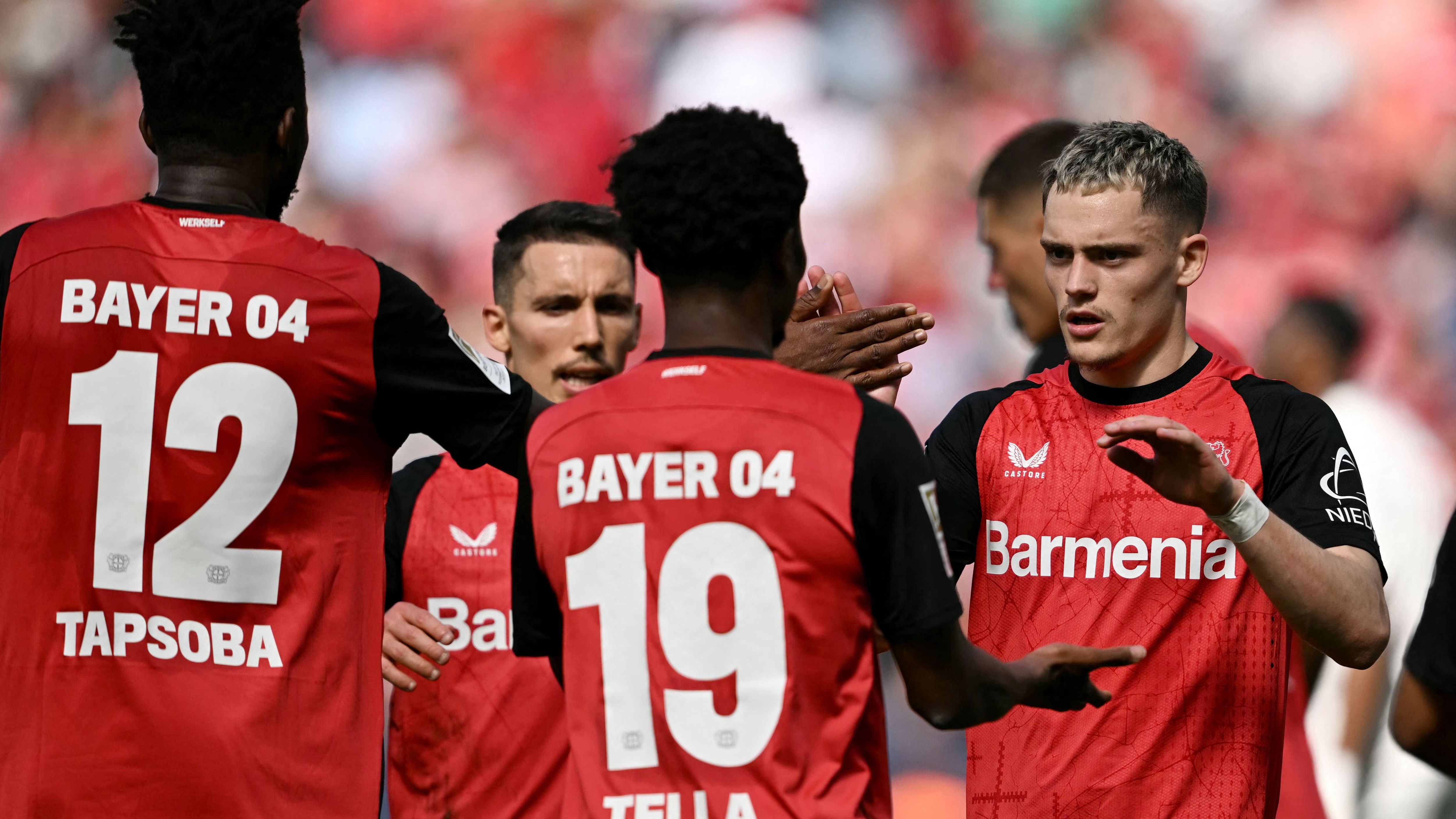 FBL-GER-BUNDESLIGA-LEVERKUSEN-AUGSBURG