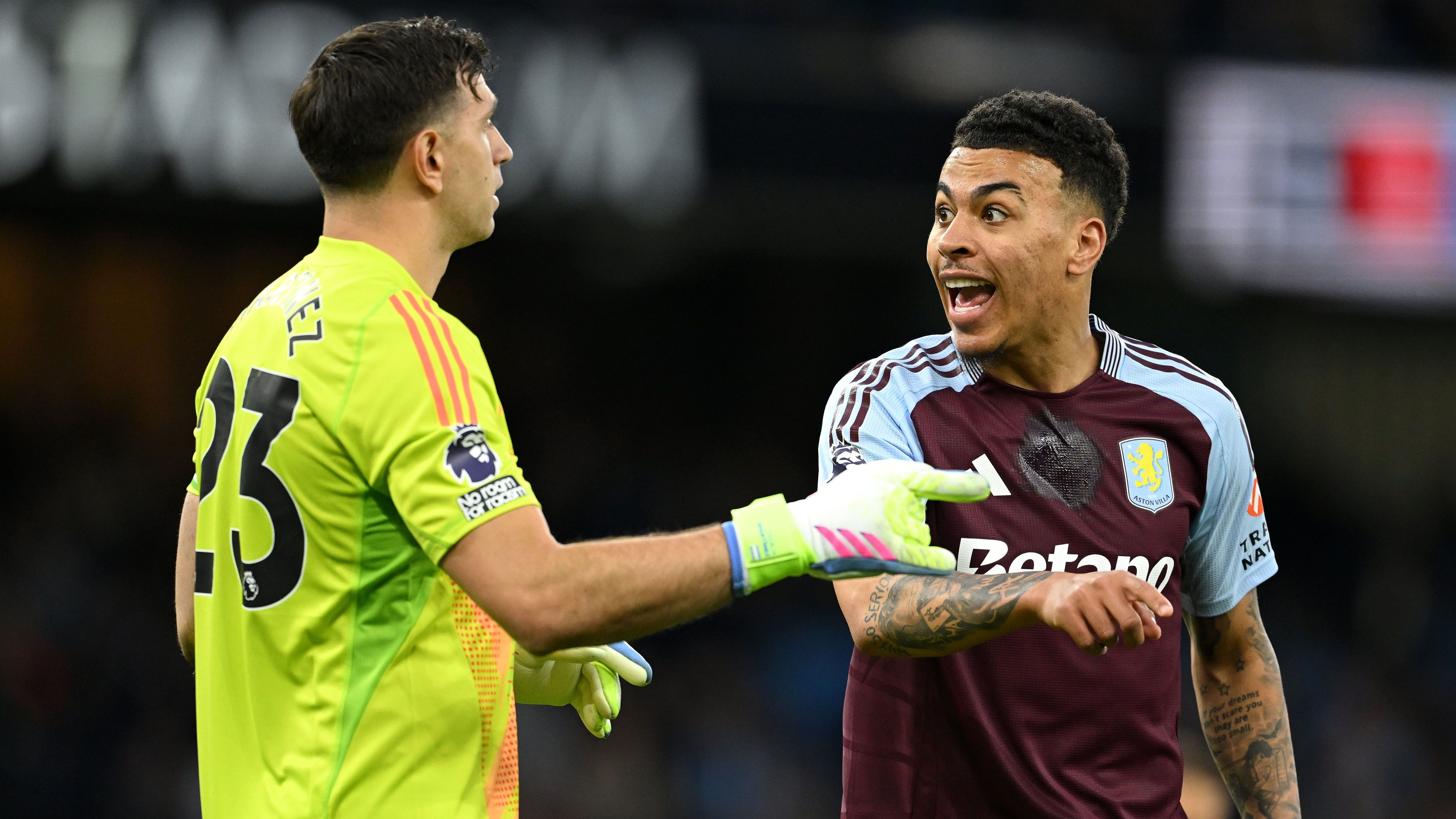 'Every week with this same bullsh*t!' - Aston Villa fans turn on Emi Martinez after making another 'bozo' error leading to Man City goal