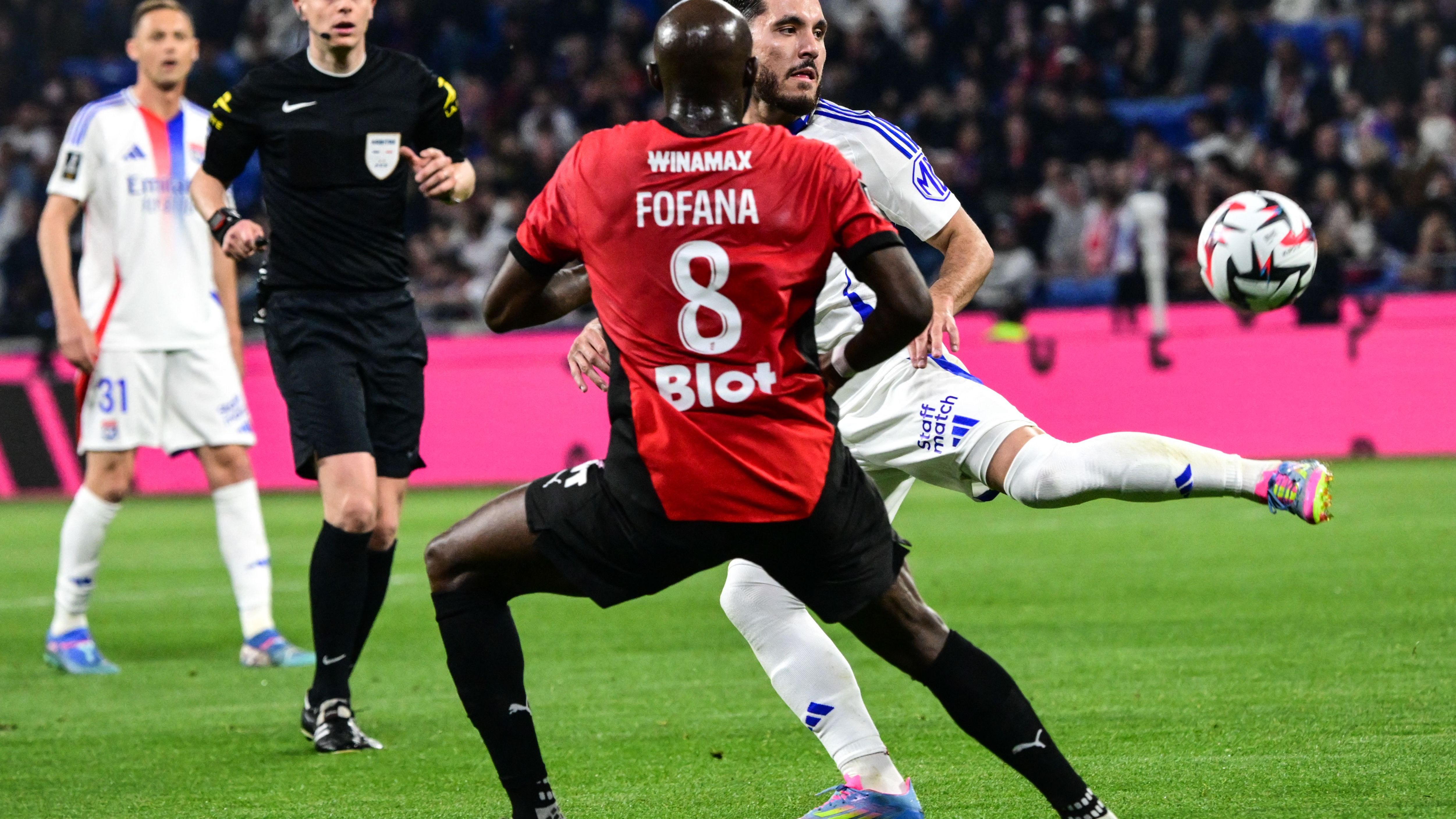 FBL-FRA-LIGUE1-LYON-RENNES