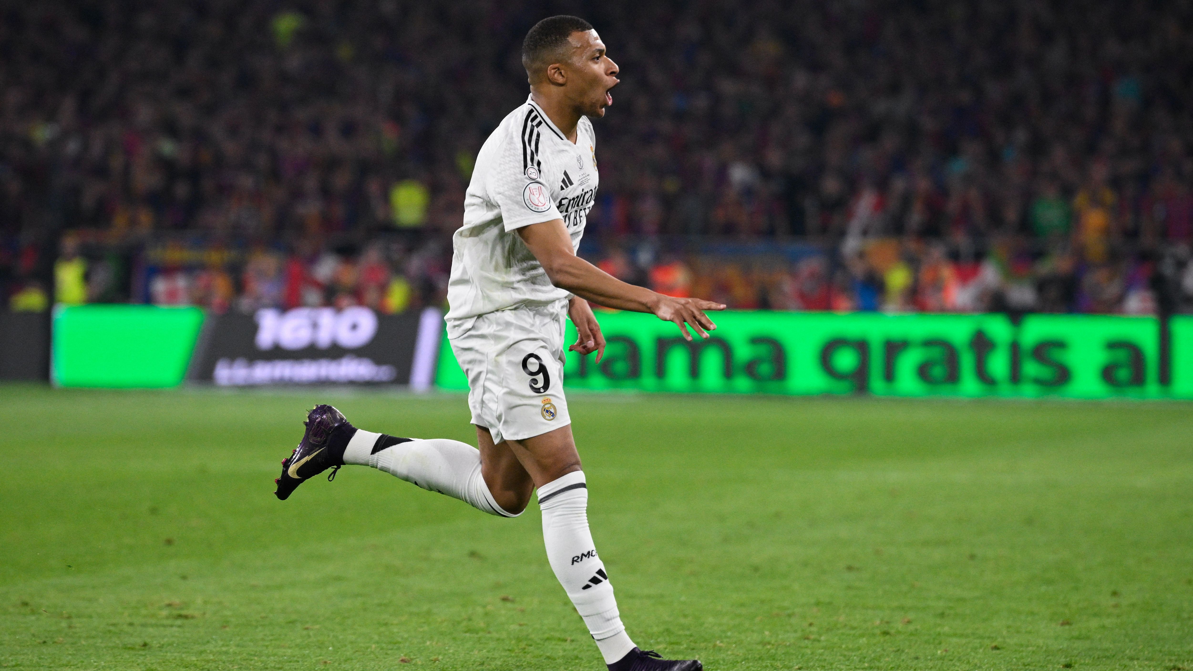 FBL-ESP-CUP-BARCELONA-REAL MADRID