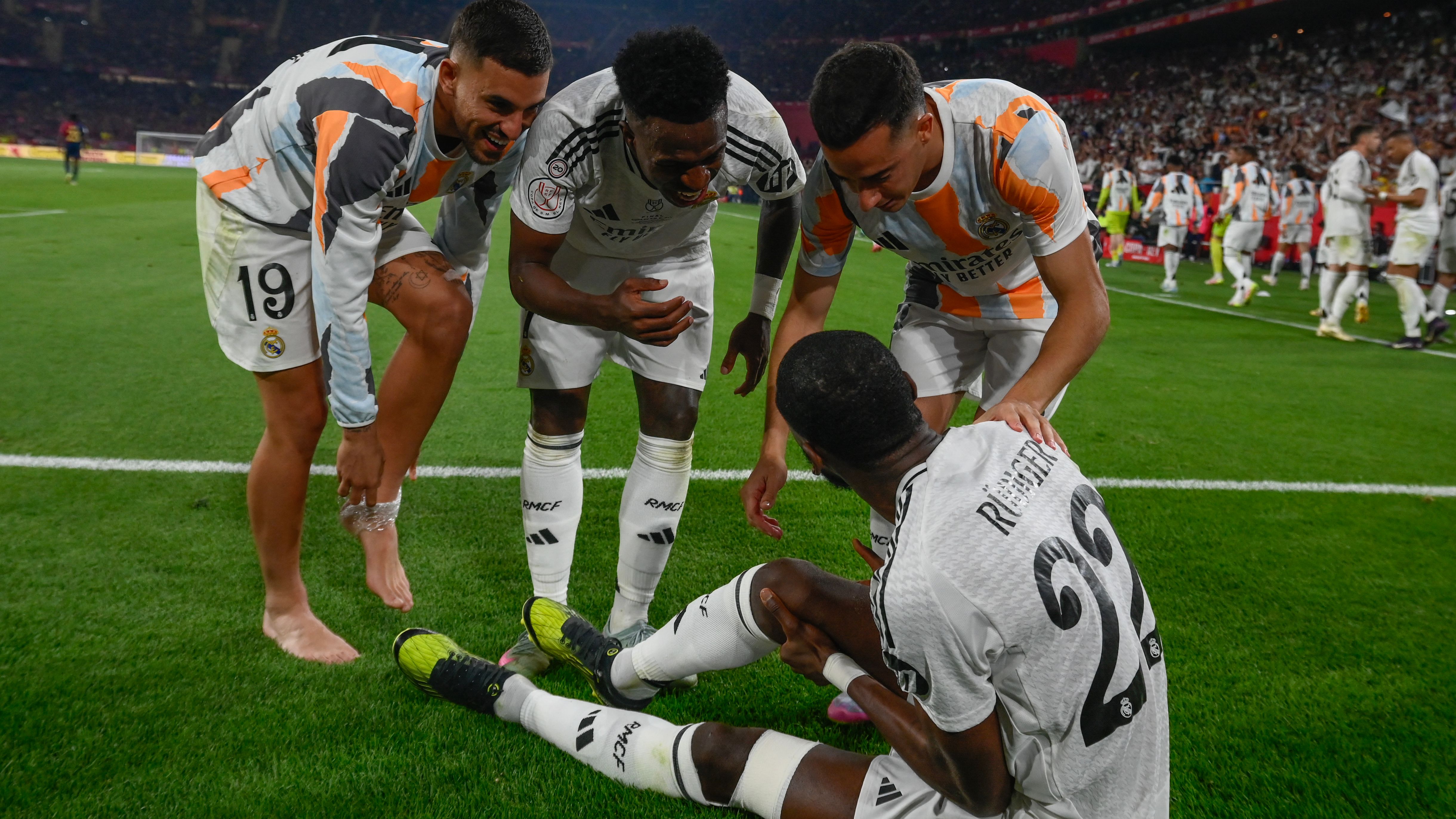 FBL-ESP-CUP-BARCELONA-REAL MADRID