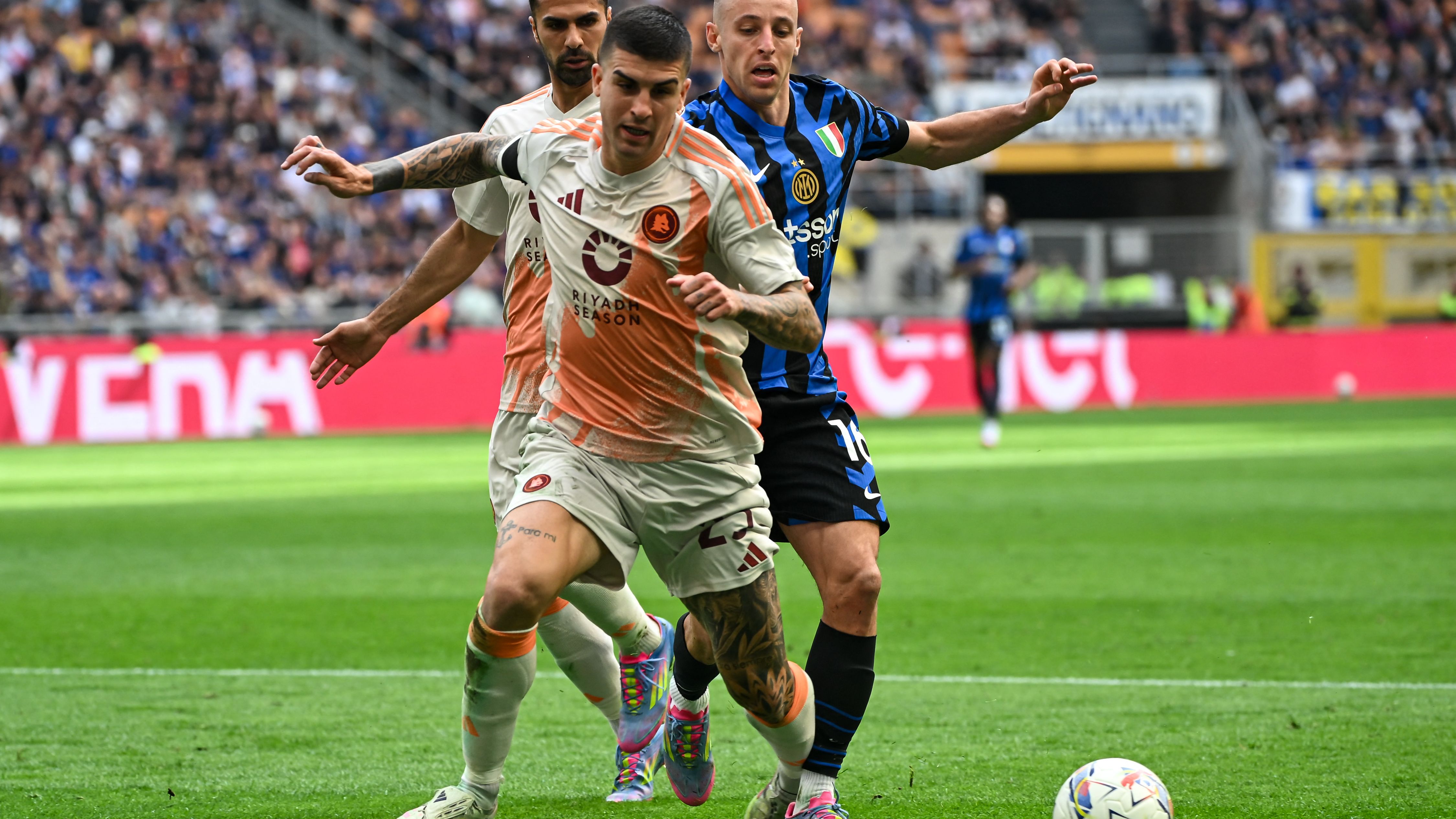How to watch today's Roma vs Fiorentina Serie A game: Live stream: TV channel, and start time | Goal.com UK