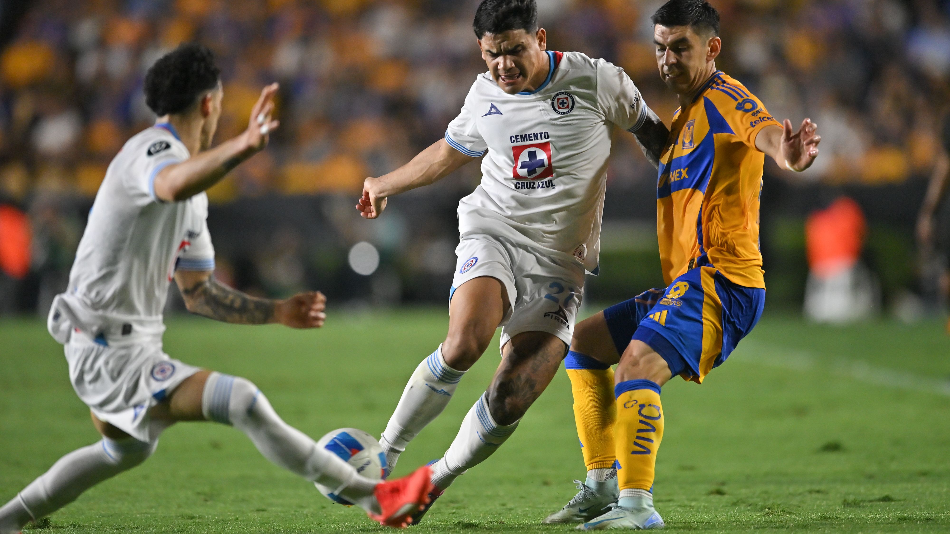 Tigres UANL v Cruz Azul - CONCACAF Champions Cup