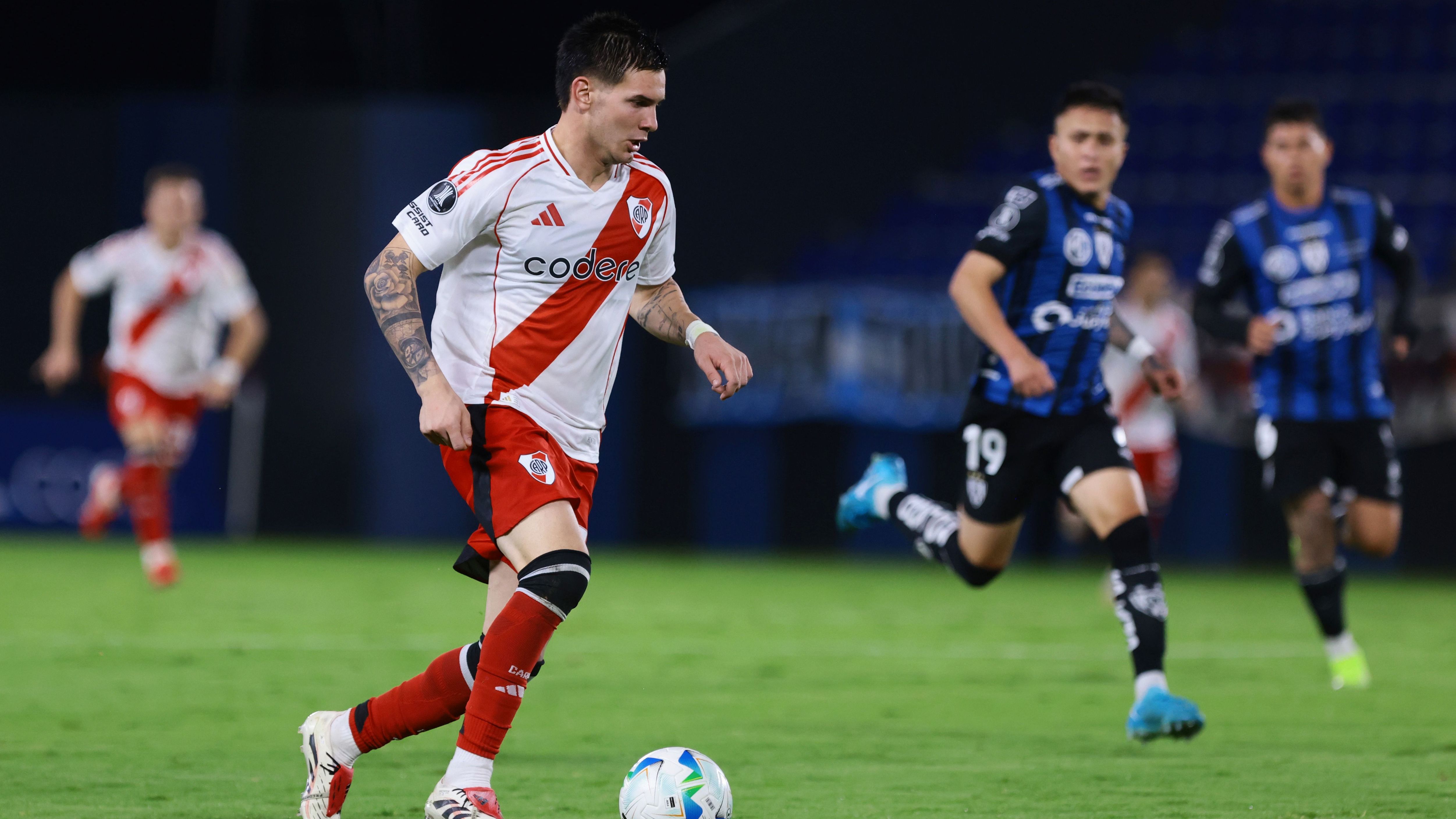 Independiente del Valle v River Plate - Copa CONMEBOL Libertadores 2025