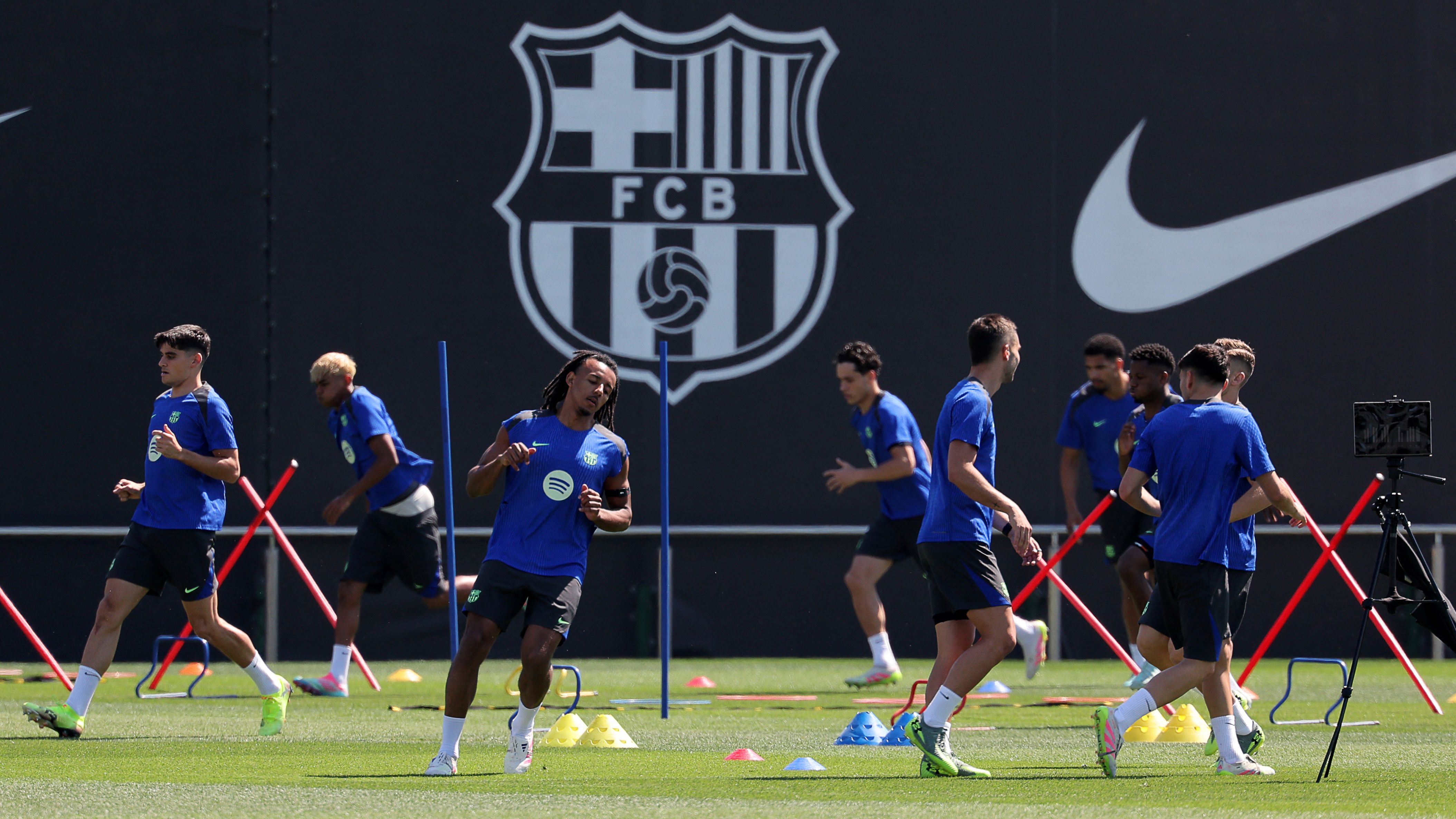 FBL-EUR-C1-BARCELONA-TRAINING
