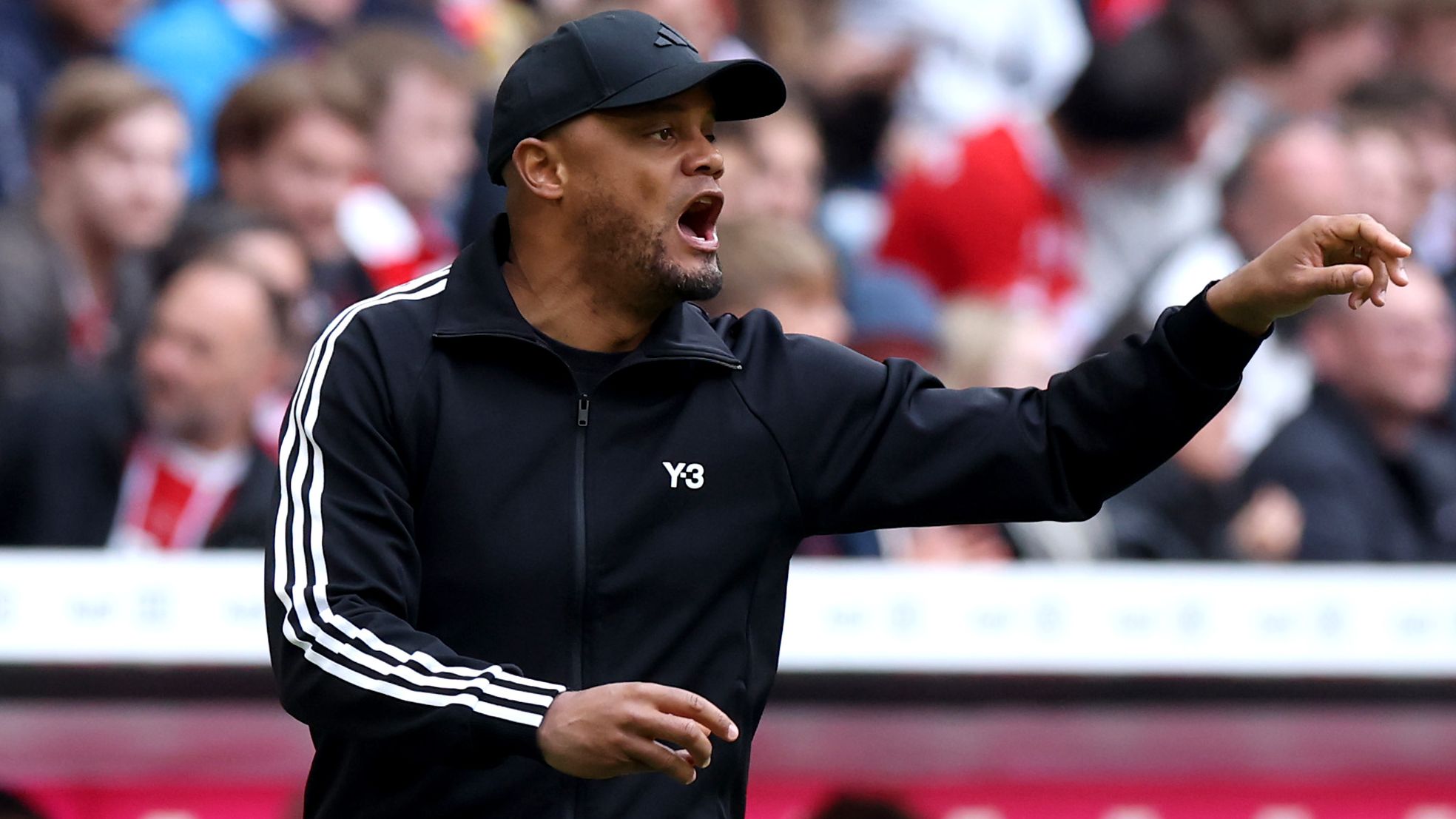 FC Bayern München v 1. FSV Mainz 05 - Bundesliga