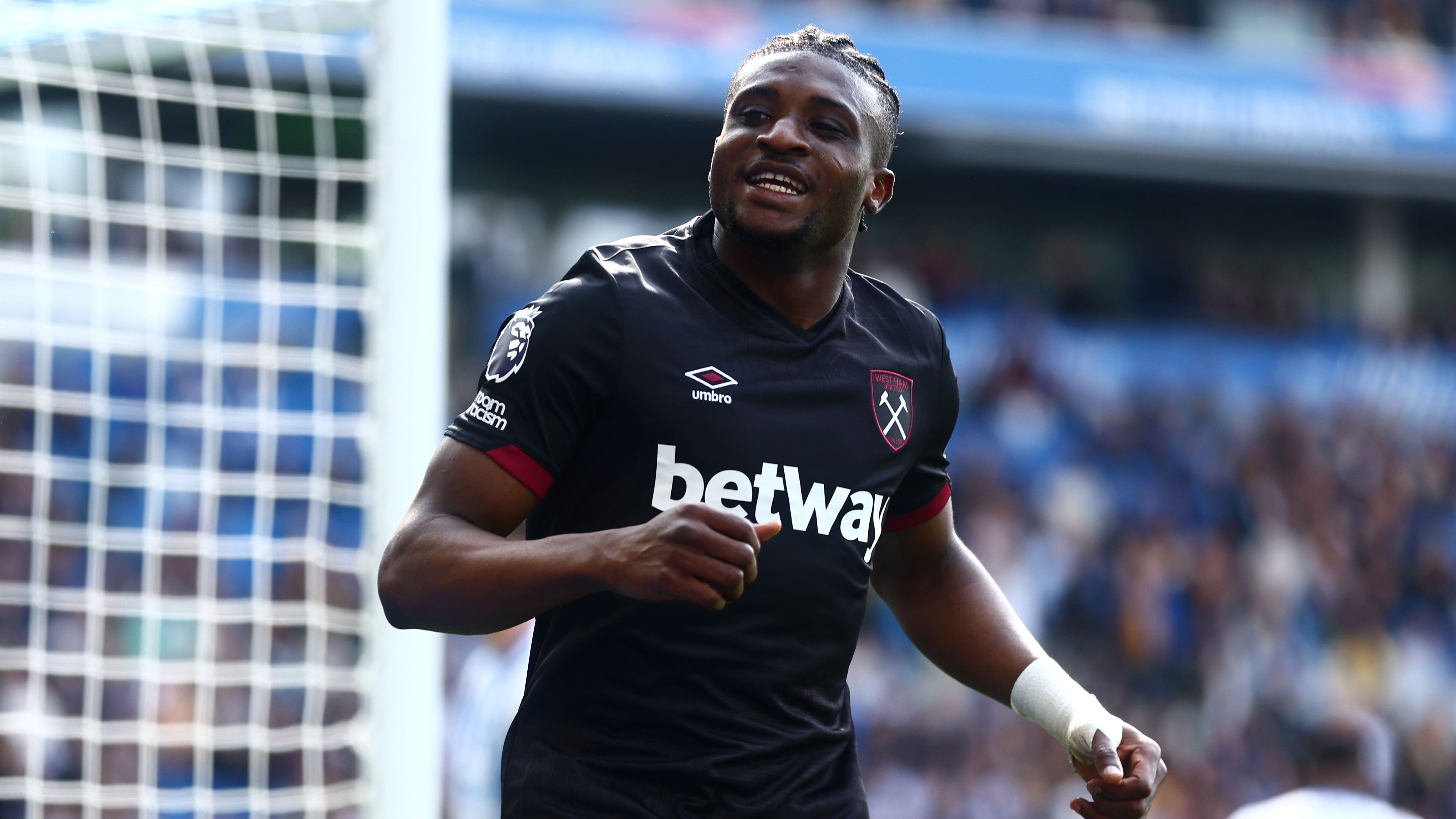 Brighton & Hove Albion FC v West Ham United FC - Premier League