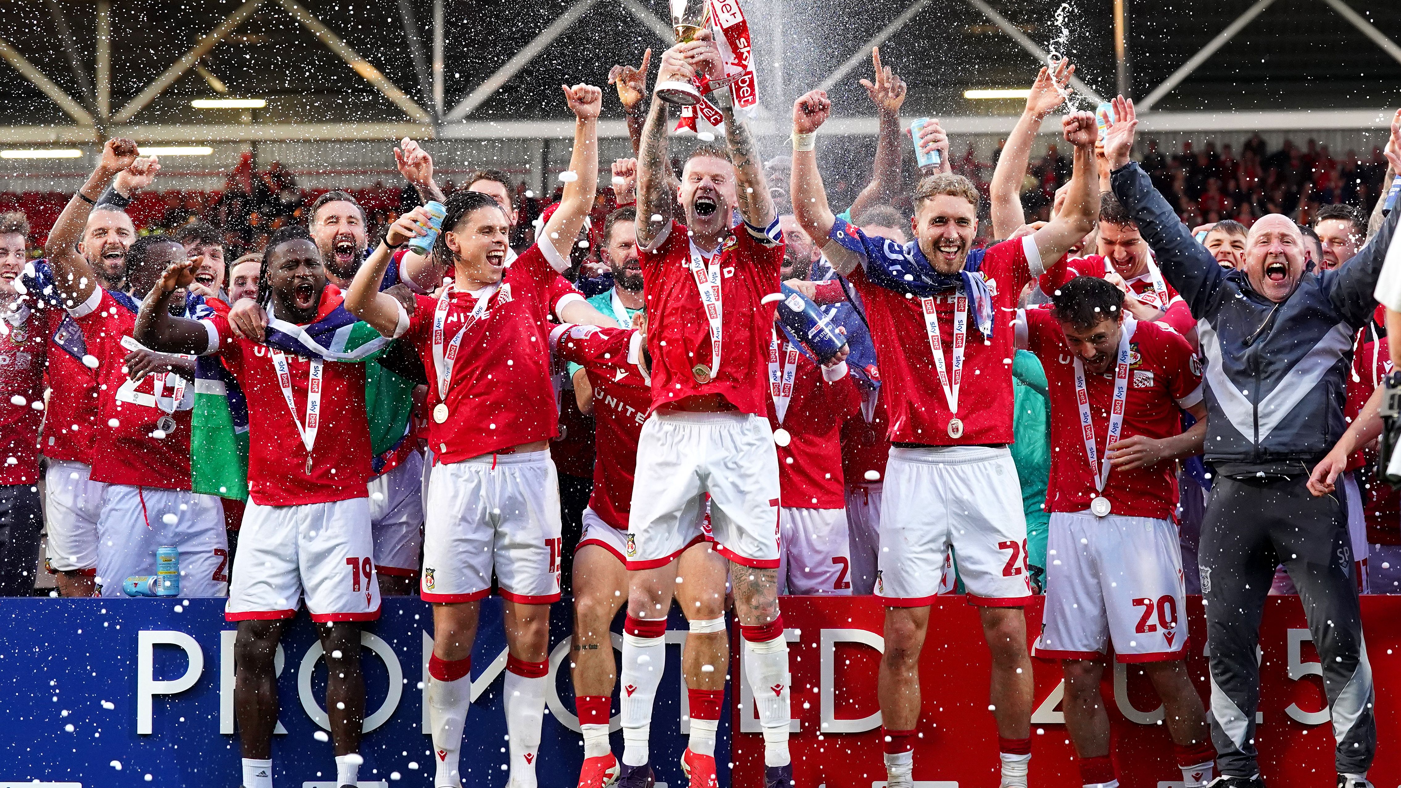 Wrexham AFC v Charlton Athletic FC - Sky Bet League One