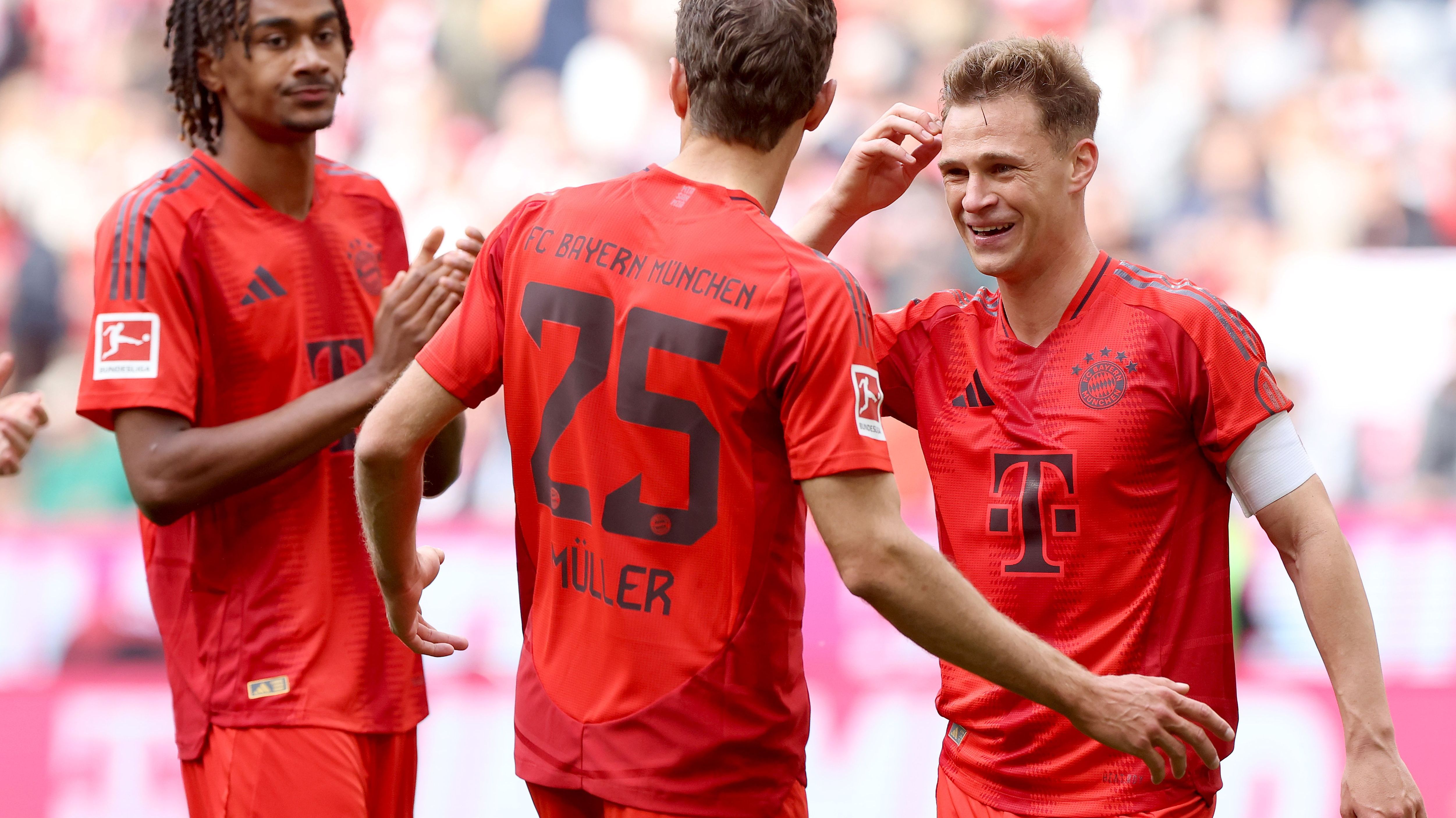 FC Bayern München v 1. FSV Mainz 05 - Bundesliga