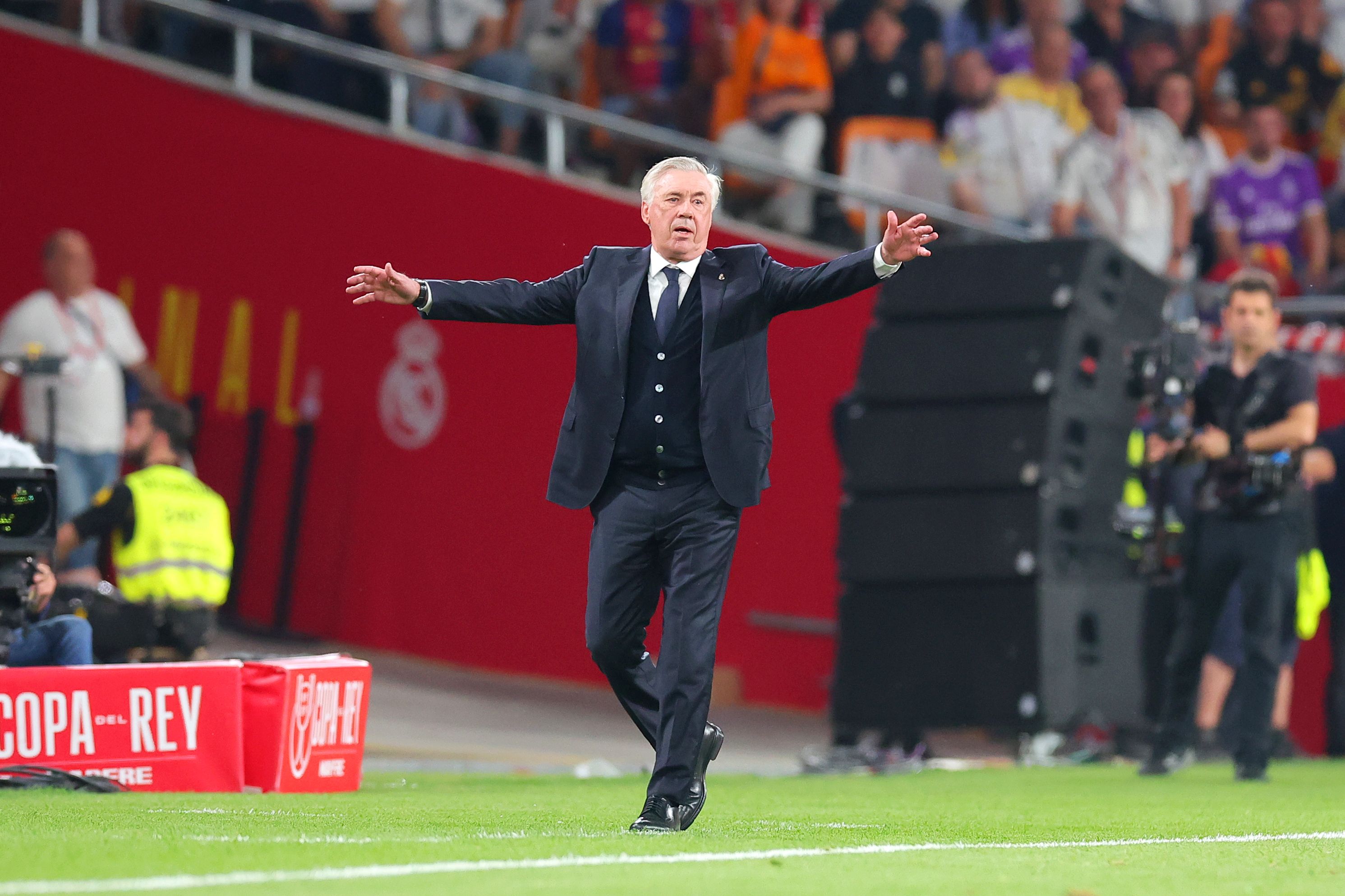 FC Barcelona v Real Madrid - Copa del Rey Final