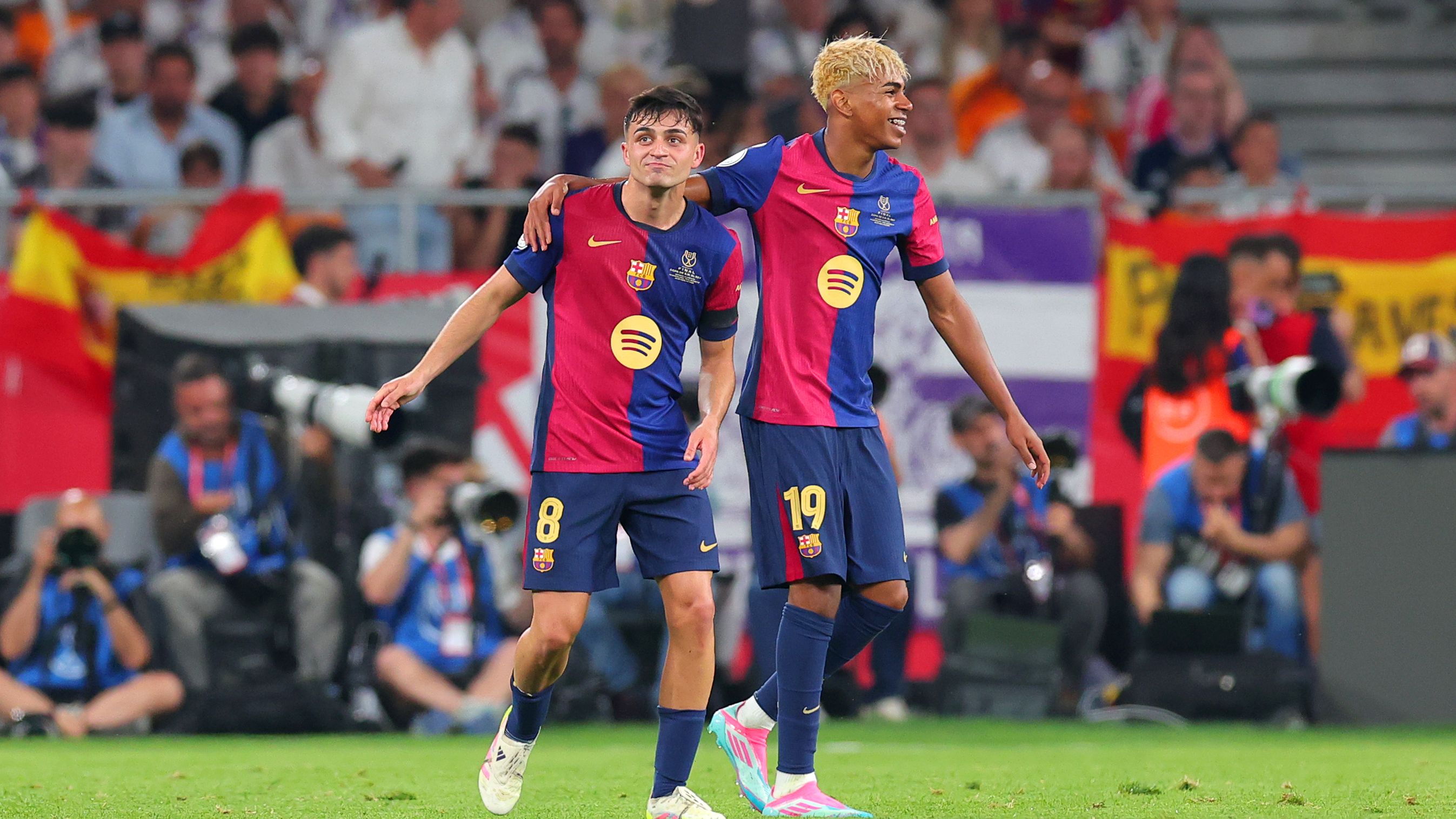 FC Barcelona v Real Madrid - Copa del Rey Final