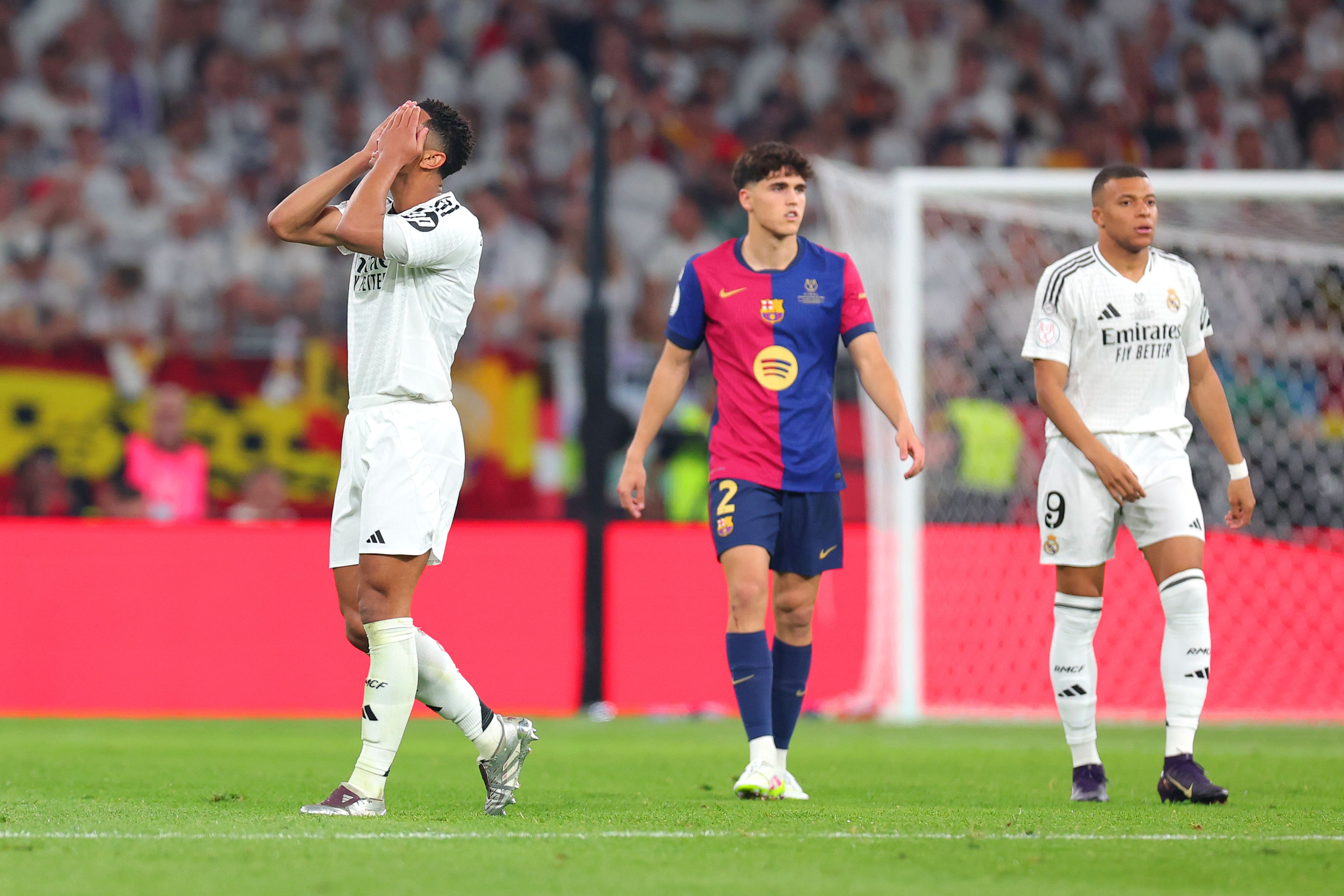 FC Barcelona v Real Madrid - Copa del Rey Final