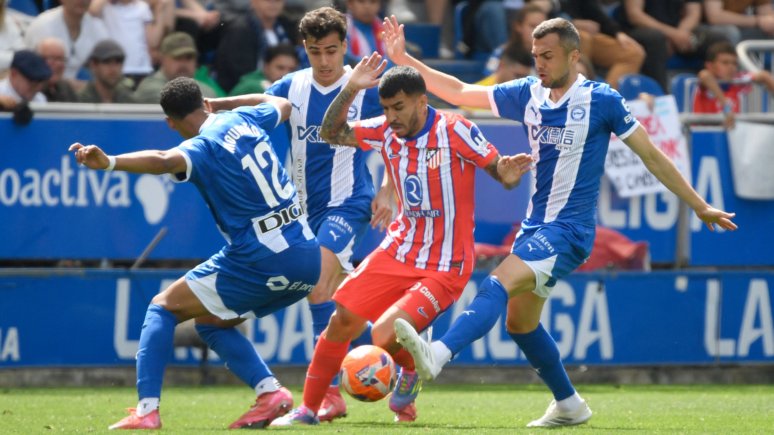 FBL-ESP-LIGA-ALAVES-ATLETICO MADRID