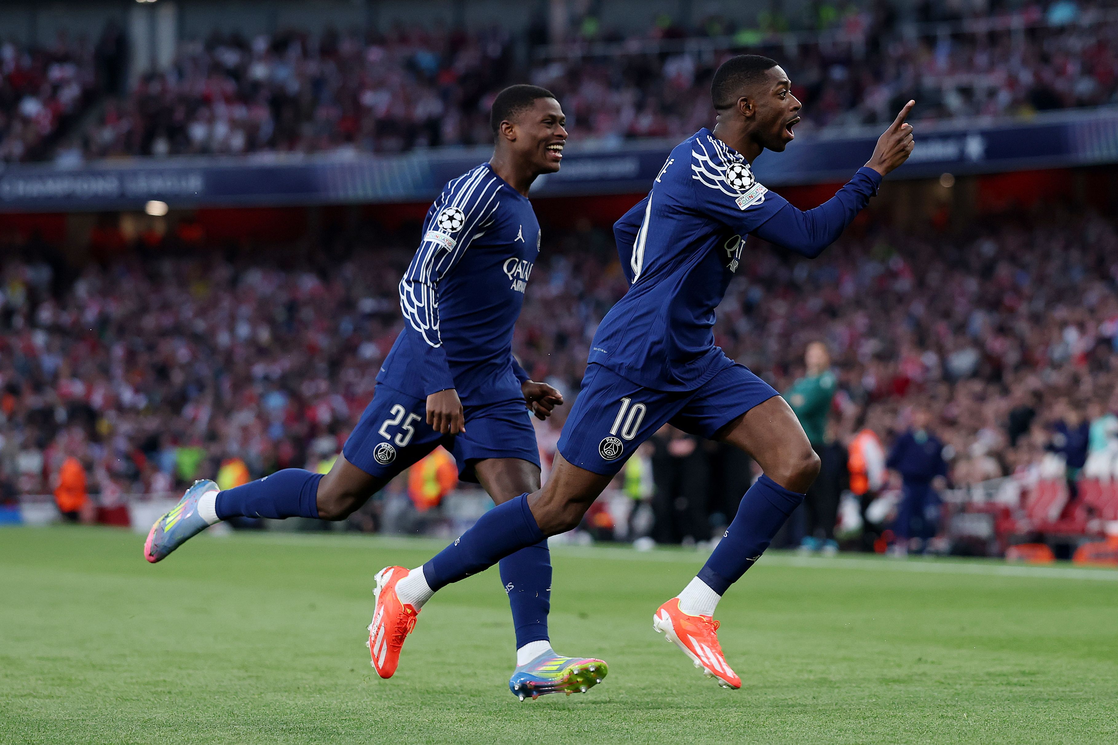 Arsenal FC v Paris Saint-Germain - UEFA Champions League 2024/25 Semi Final First Leg