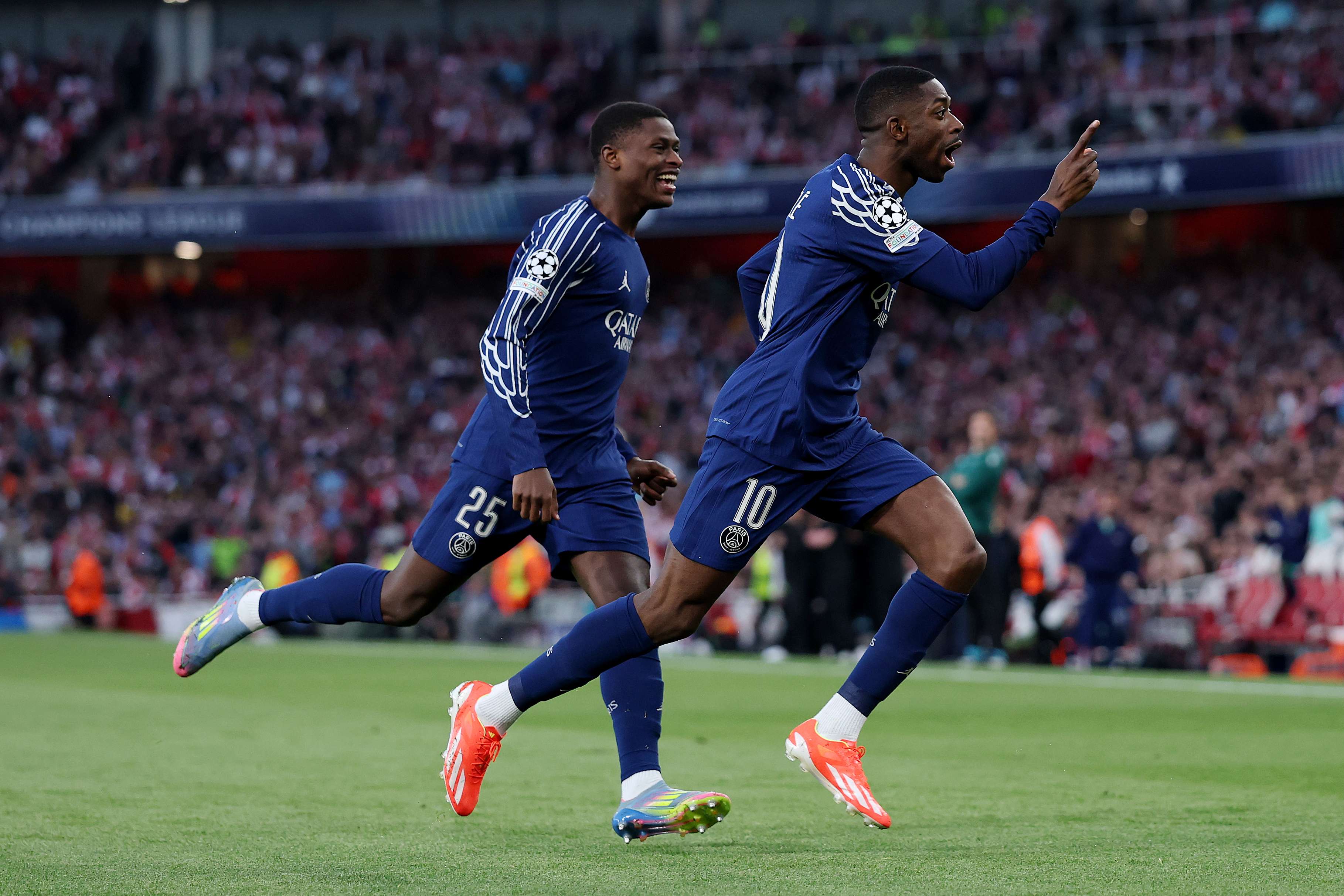 Arsenal FC v Paris Saint-Germain - UEFA Champions League 2024/25 Semi Final First Leg