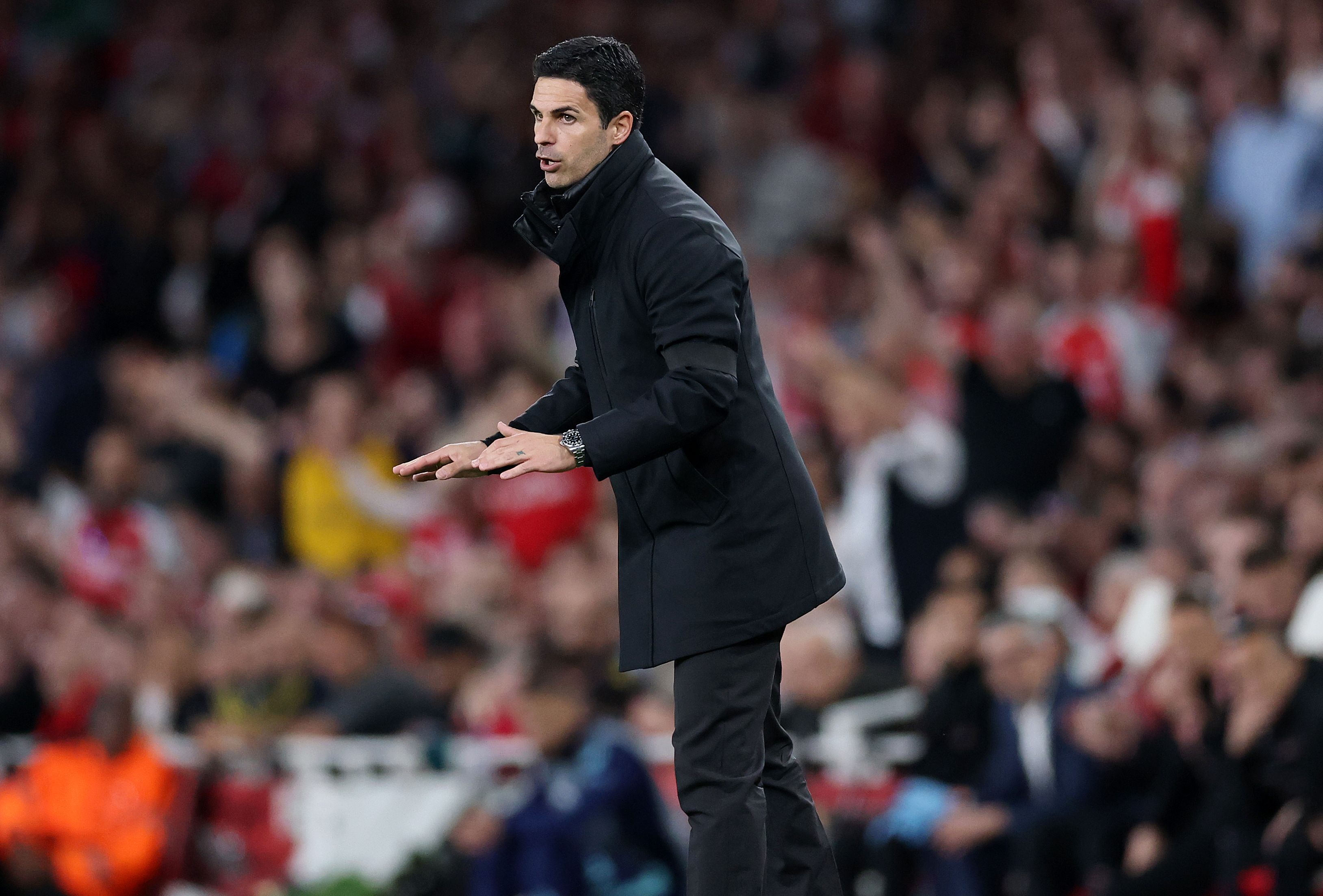 Arsenal FC v Paris Saint-Germain - UEFA Champions League 2024/25 Semi Final First Leg