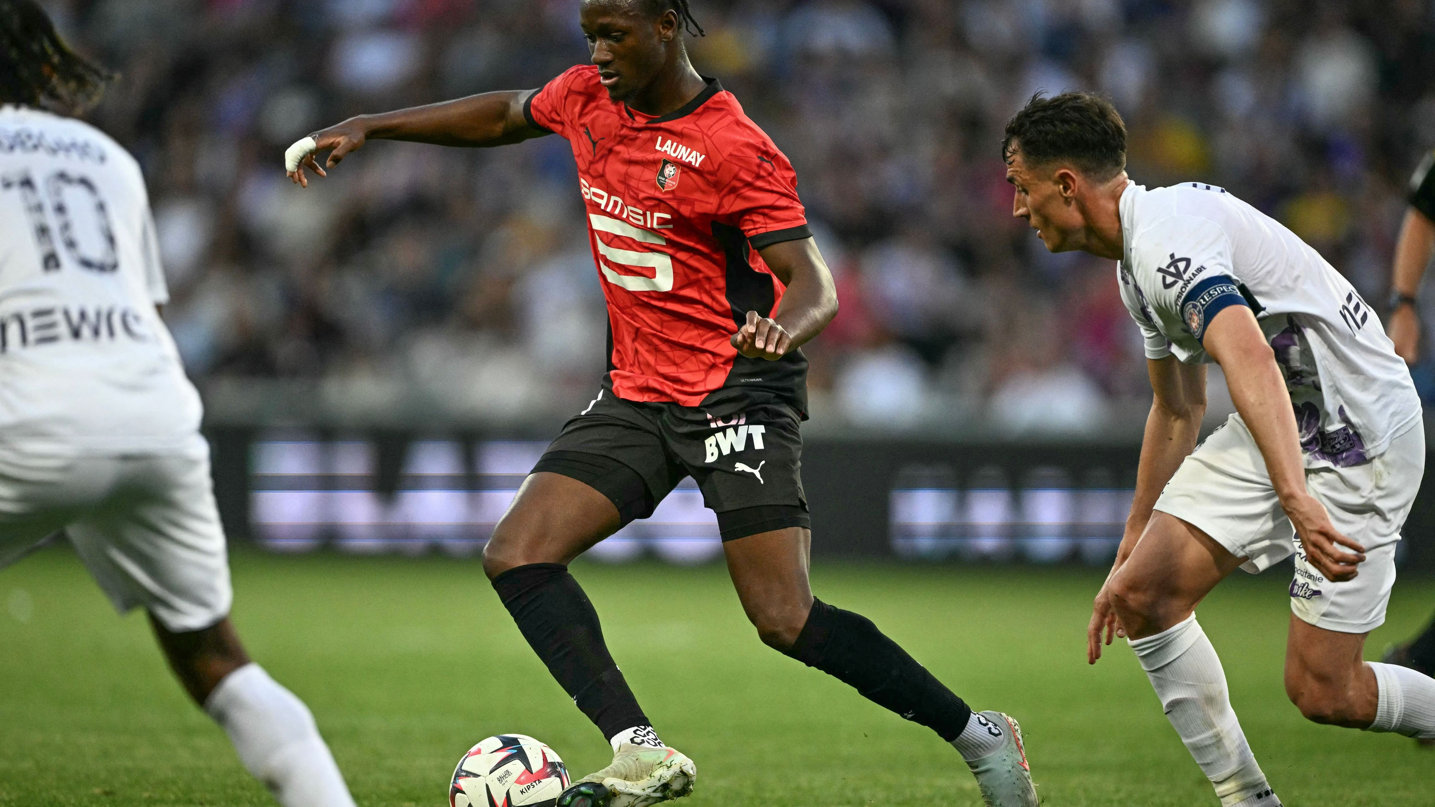 FBL-FRA-LIGUE1-TOULOUSE-RENNES