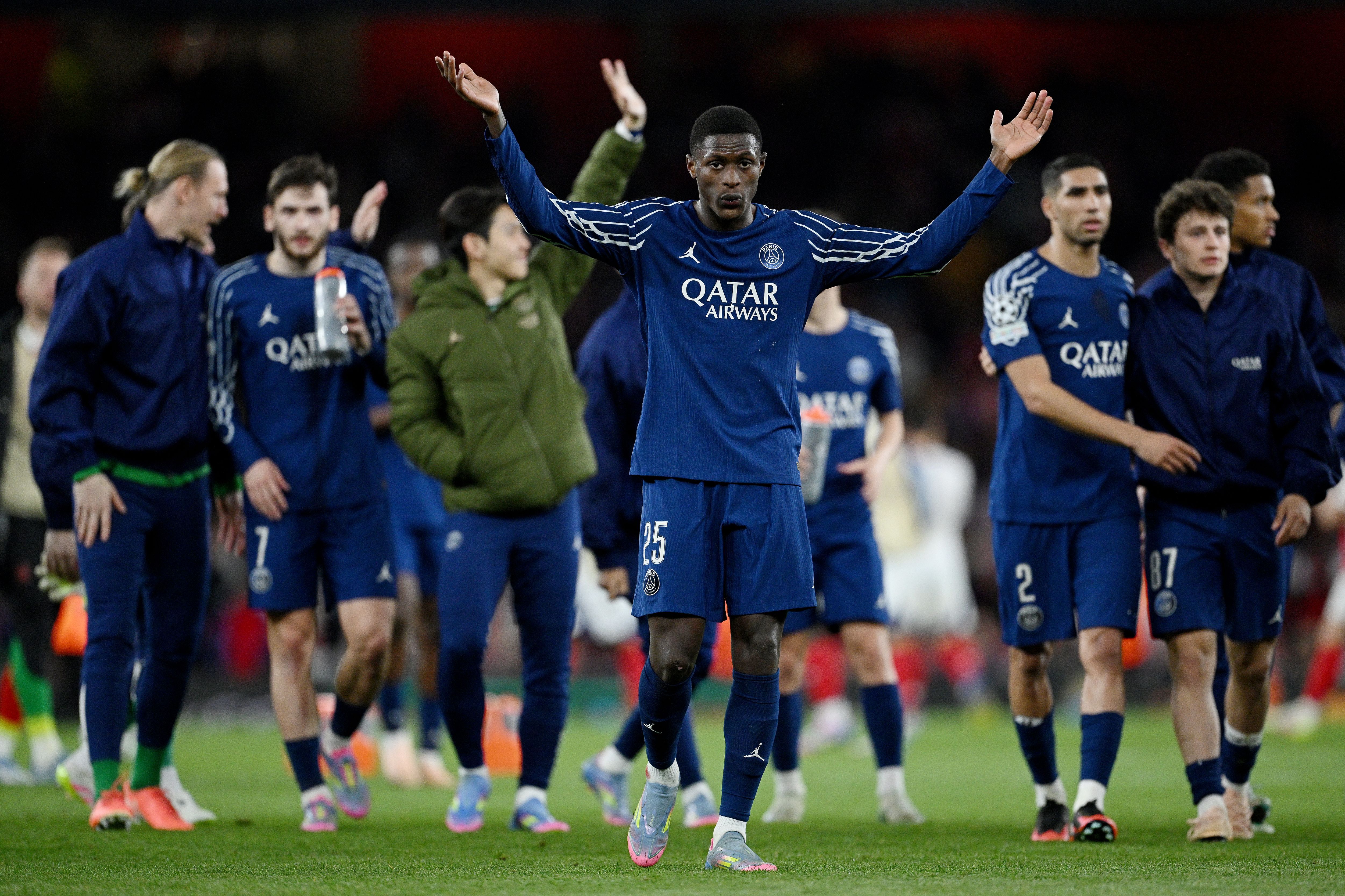 Arsenal FC v Paris Saint-Germain - UEFA Champions League 2024/25 Semi Final First Leg