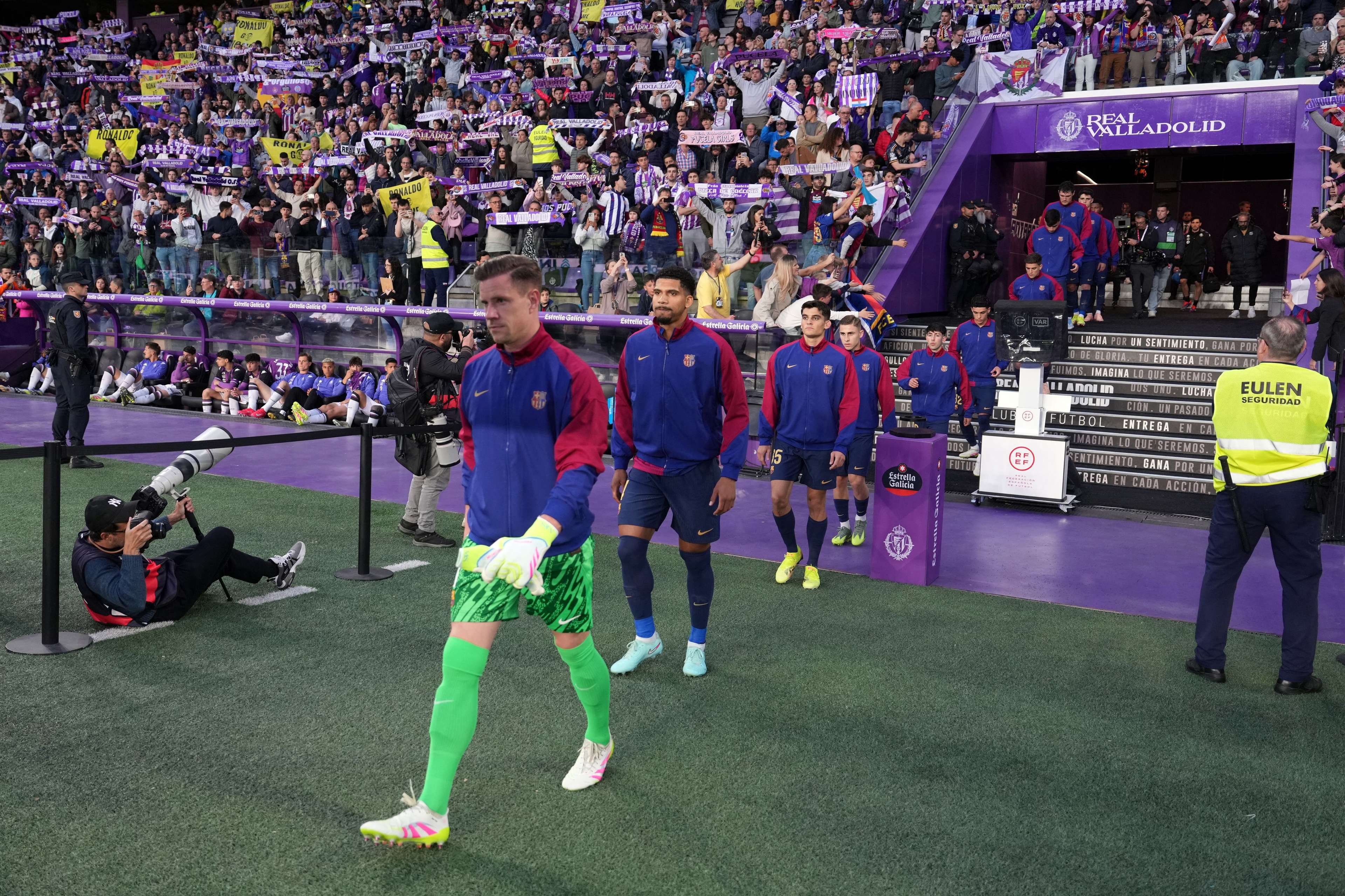 FBL-ESP-LIGA-VALLADOLID-BARCELONA