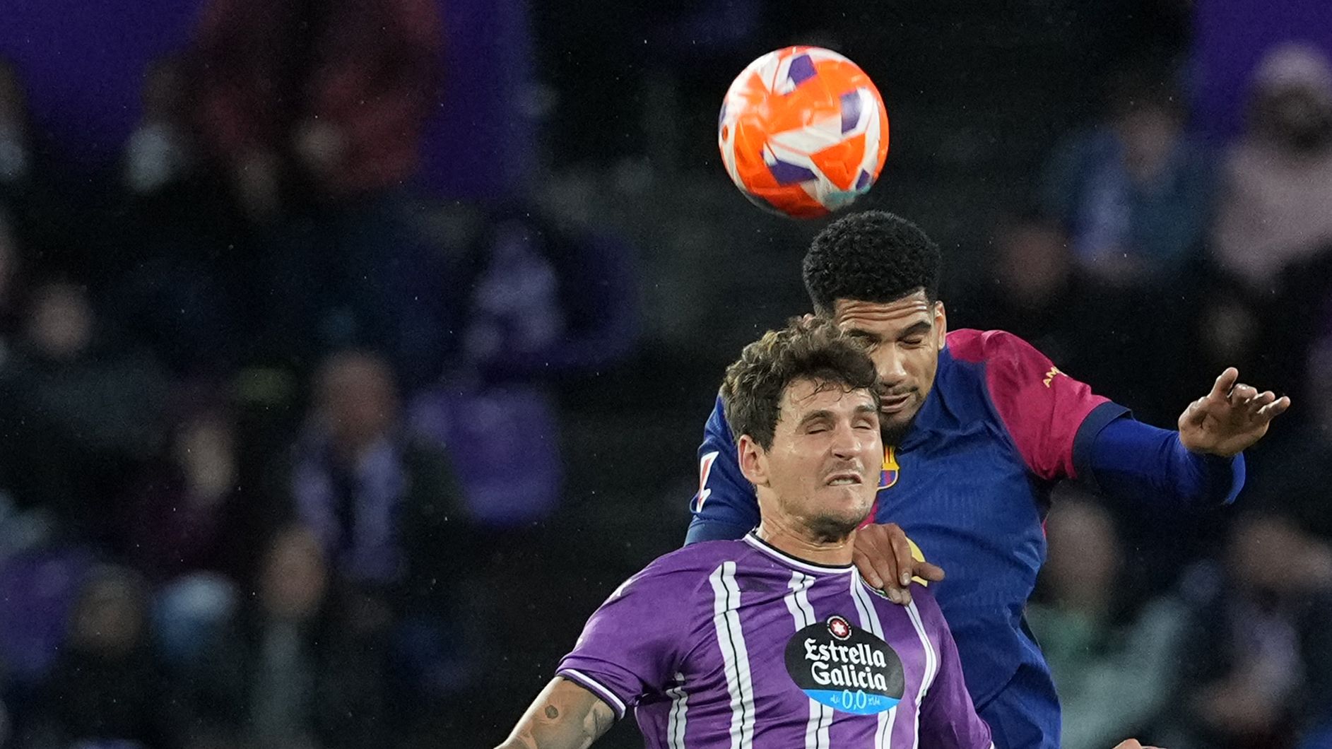 FBL-ESP-LIGA-VALLADOLID-BARCELONA