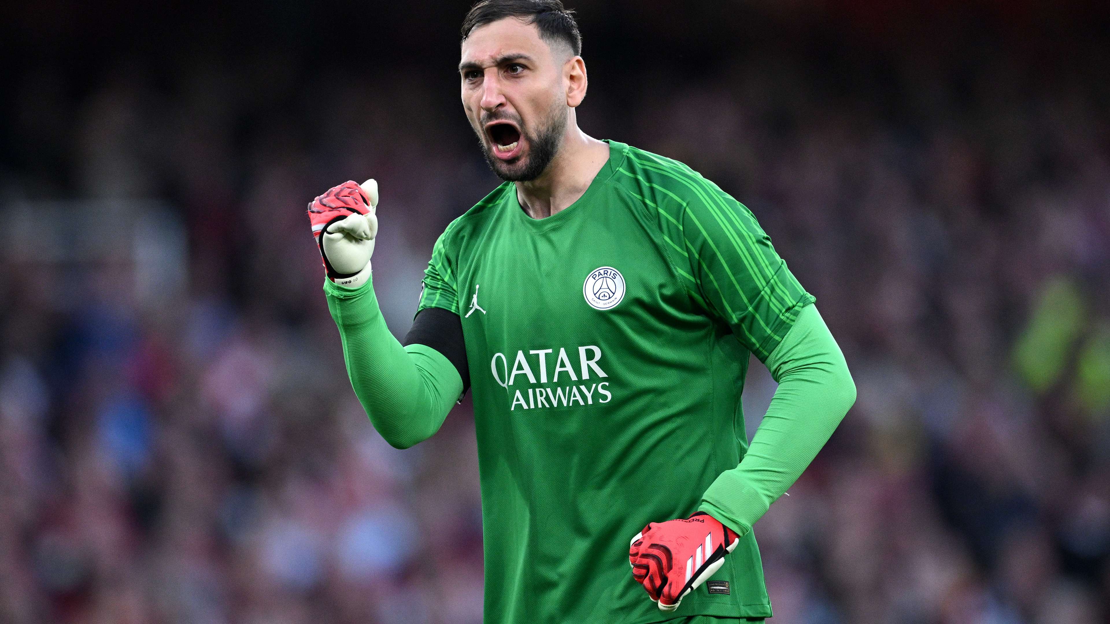 Arsenal FC v Paris Saint-Germain - UEFA Champions League 2024/25 Semi Final First Leg