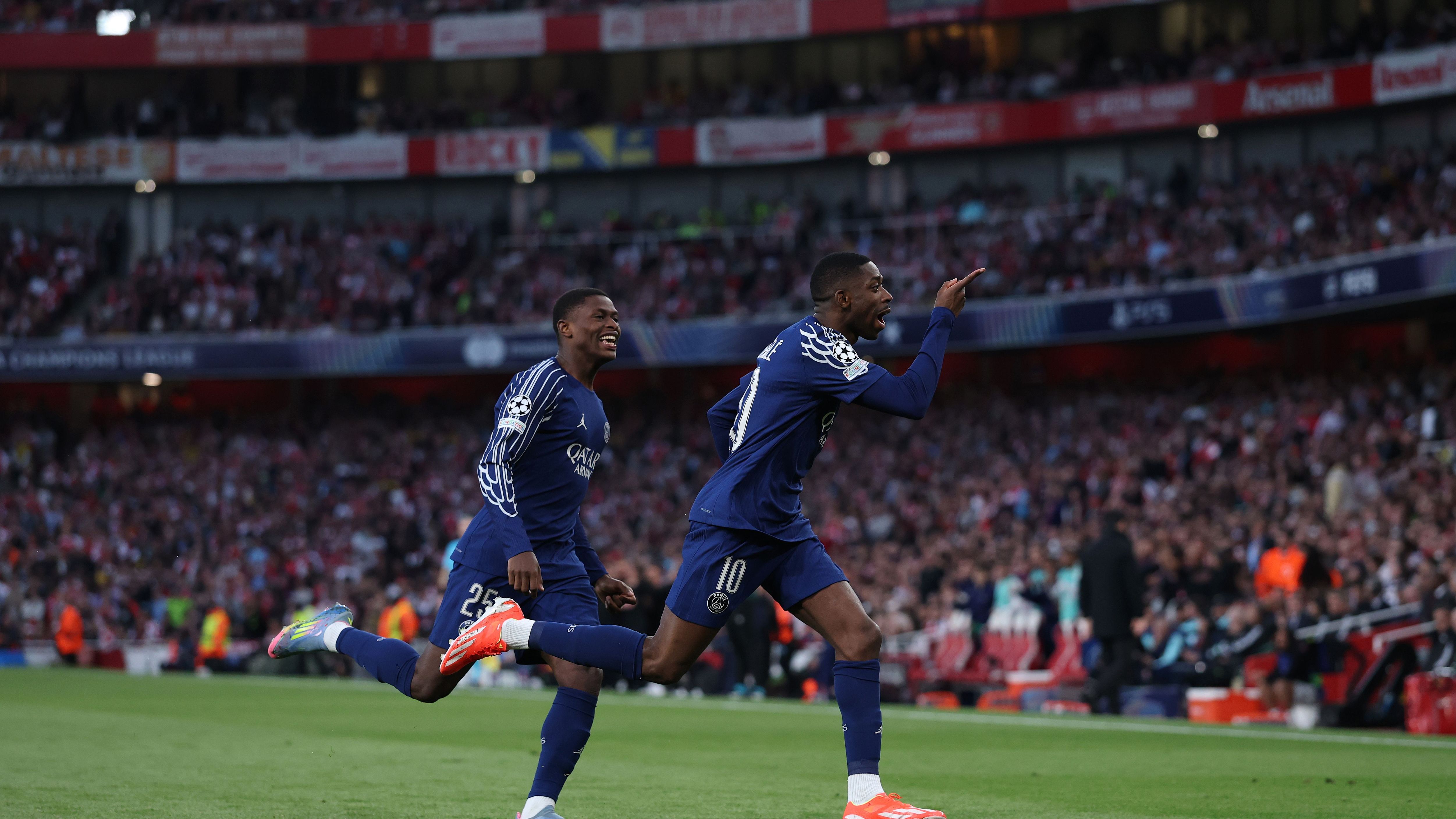 Arsenal FC v Paris Saint-Germain - UEFA Champions League 2024/25 Semi Final First Leg