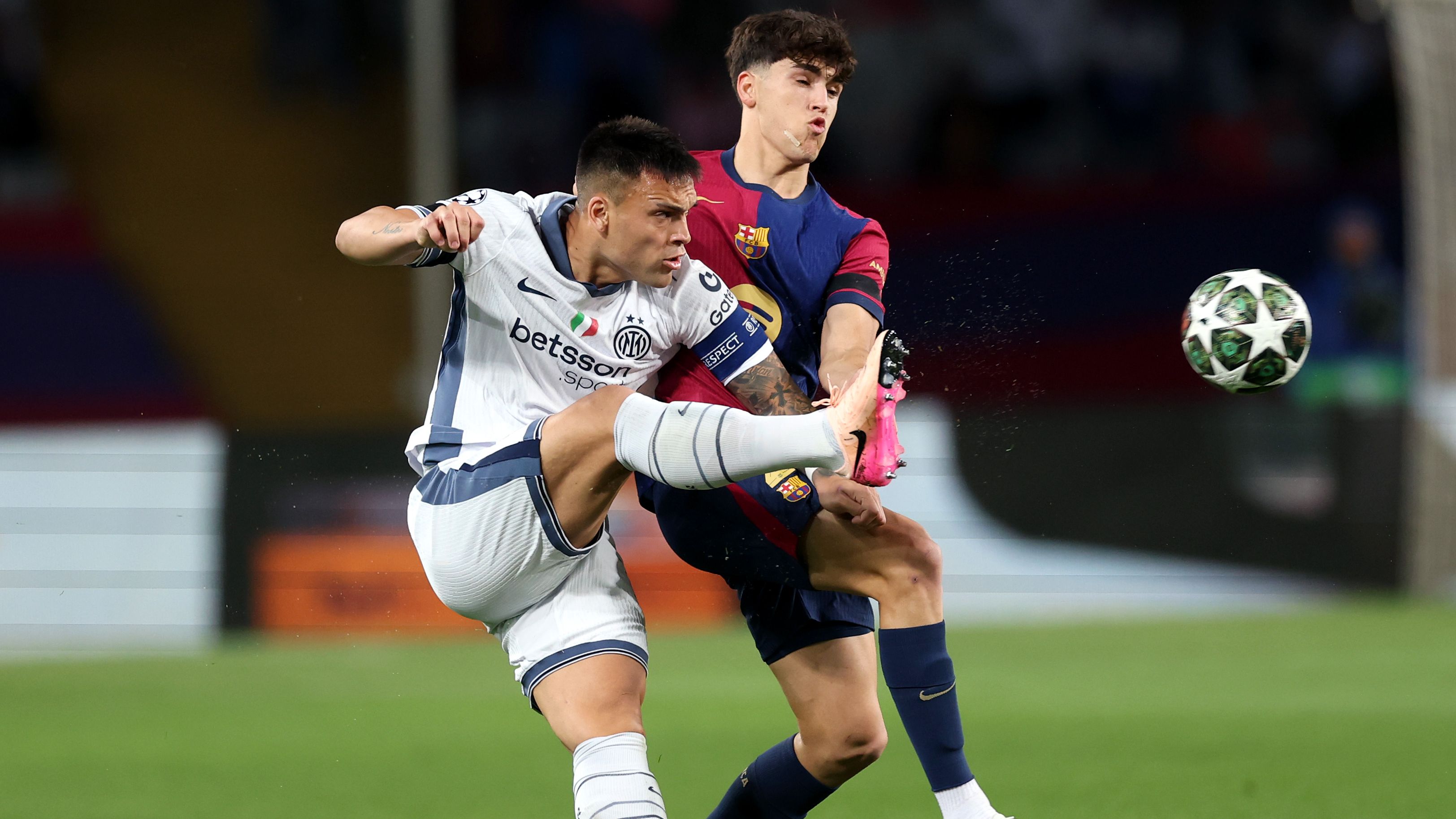 FC Barcelona v FC Internazionale Milano - UEFA Champions League 2024/25 Semi Final First Leg