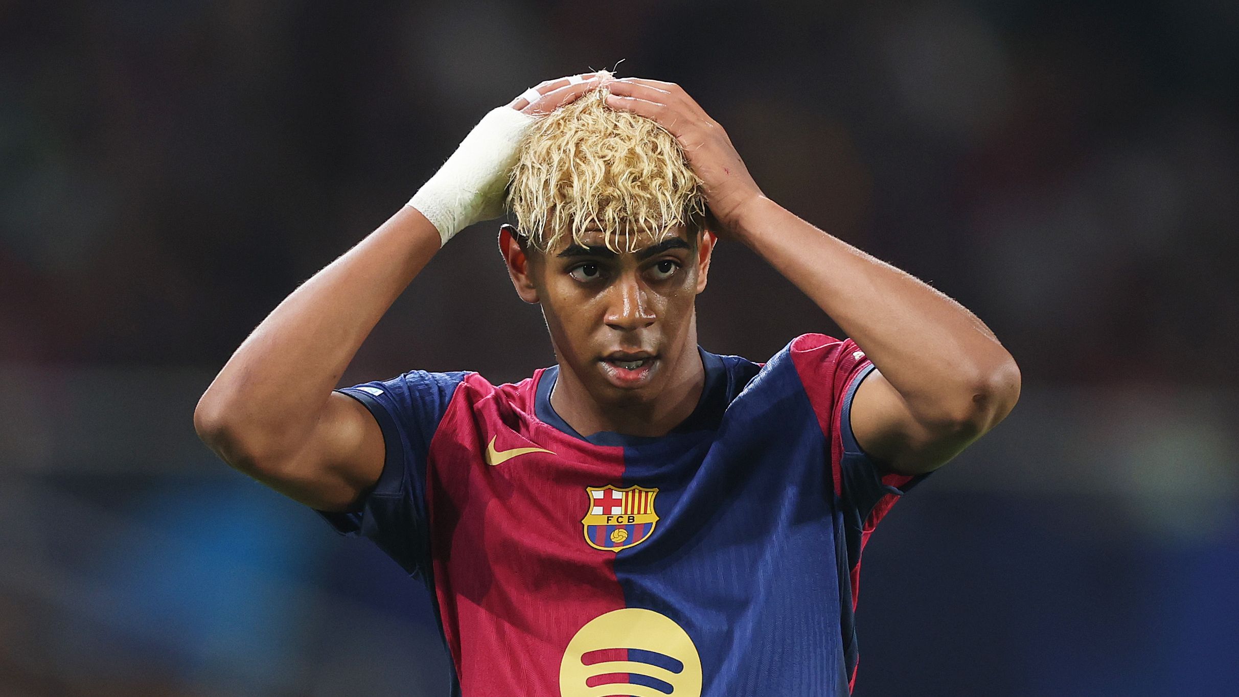 FC Barcelona v FC Internazionale Milano - UEFA Champions League 2024/25 Semi Final First Leg