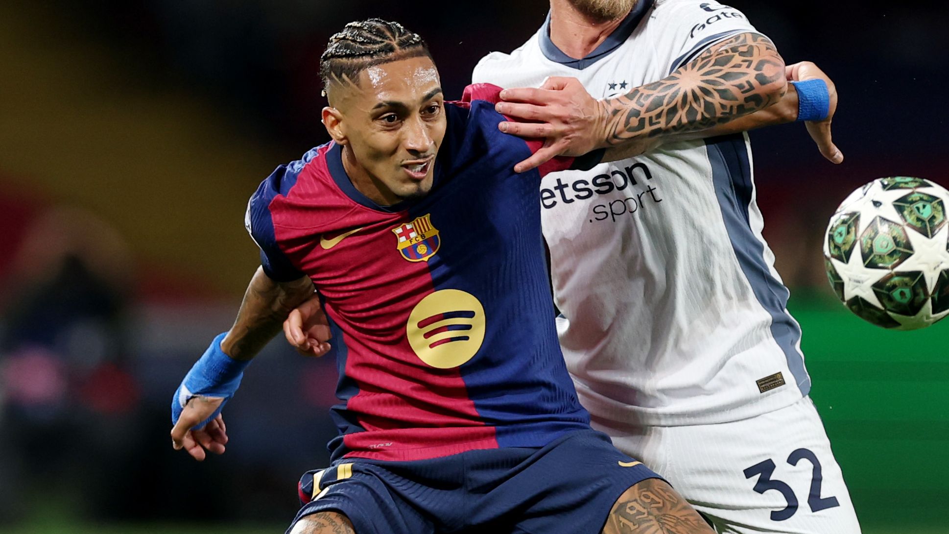 FC Barcelona v FC Internazionale Milano - UEFA Champions League 2024/25 Semi Final First Leg