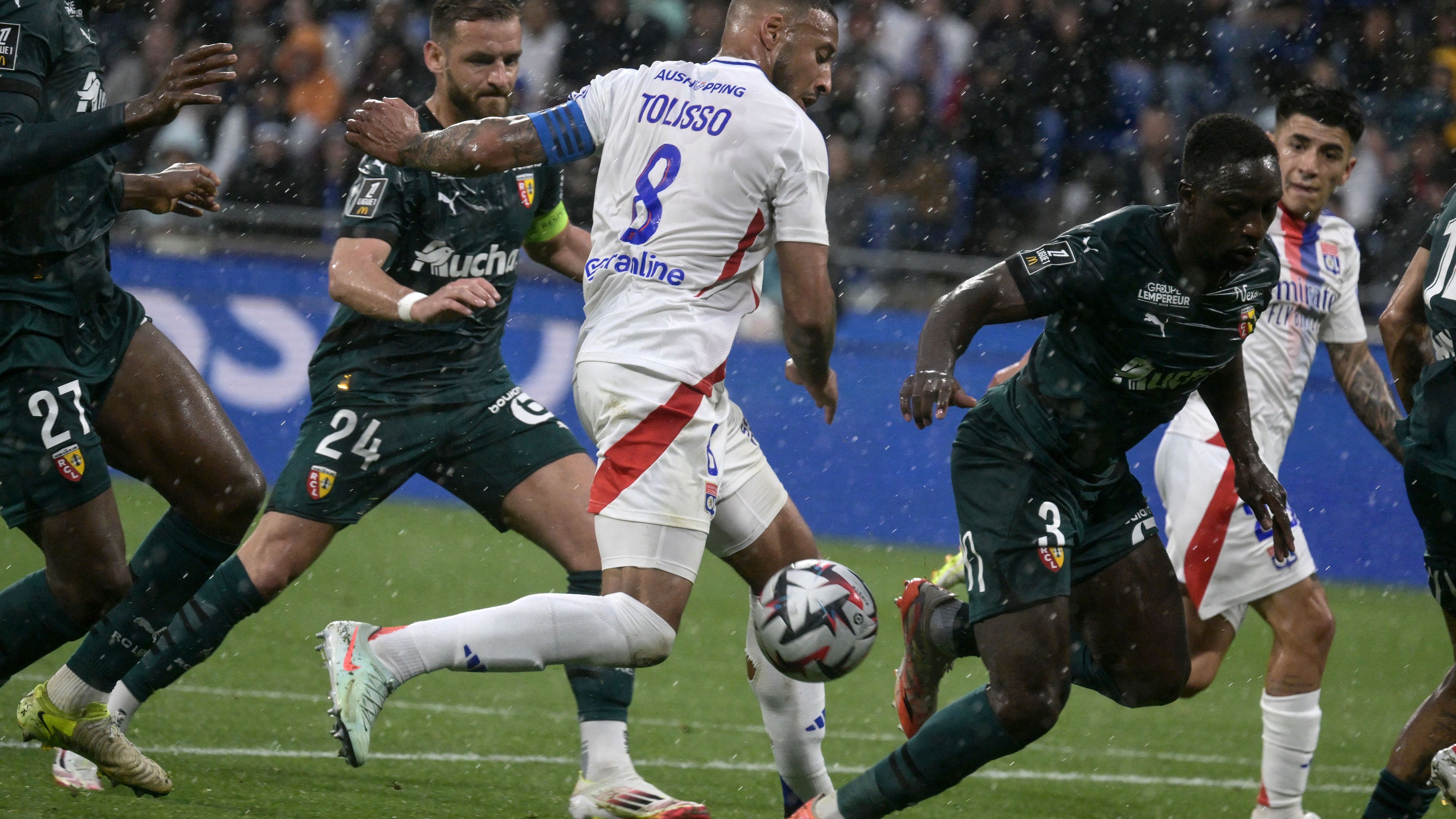 FBL-FRA-LIGUE1-LYON-LENS