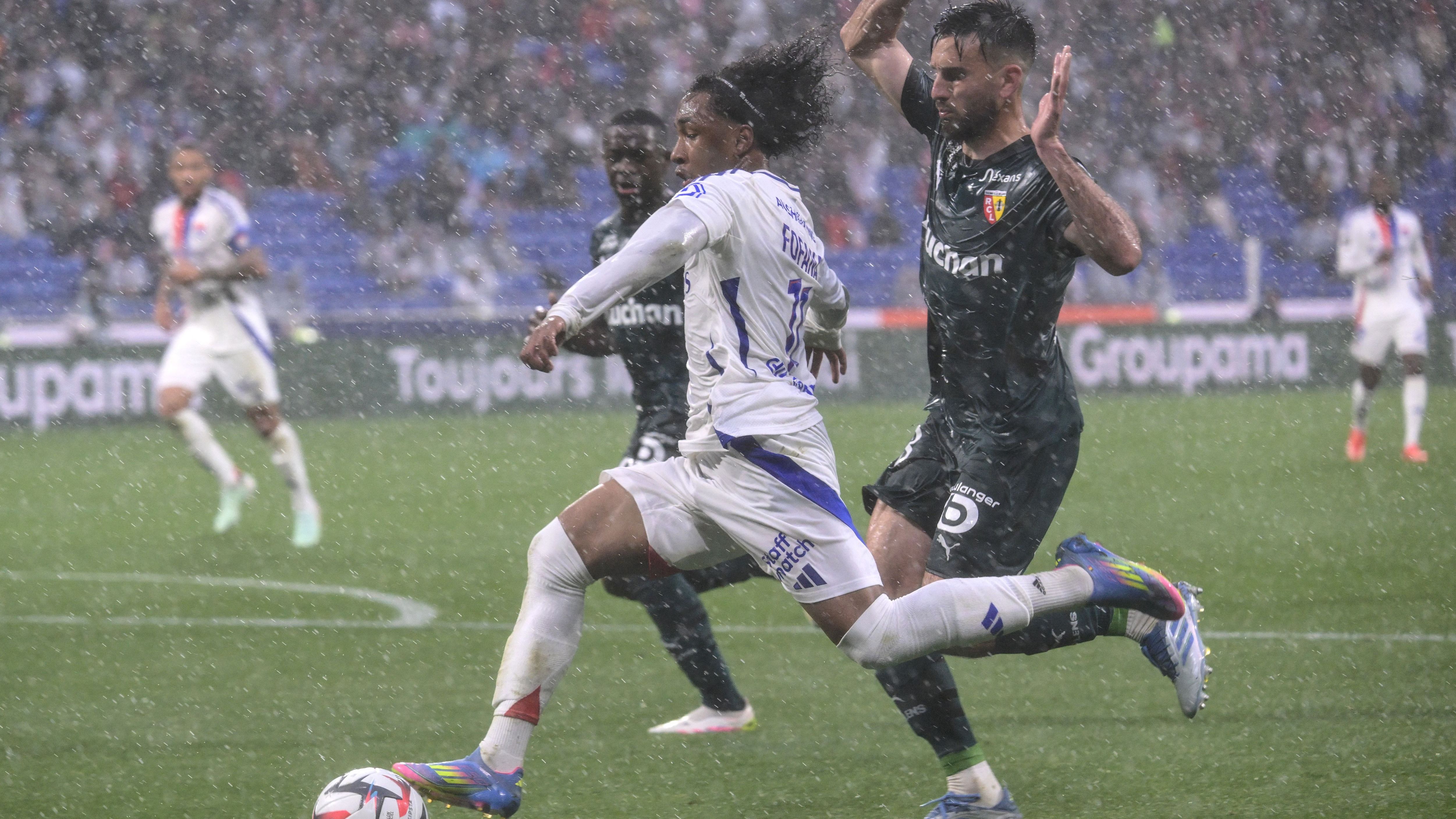 FBL-FRA-LIGUE1-LYON-LENS