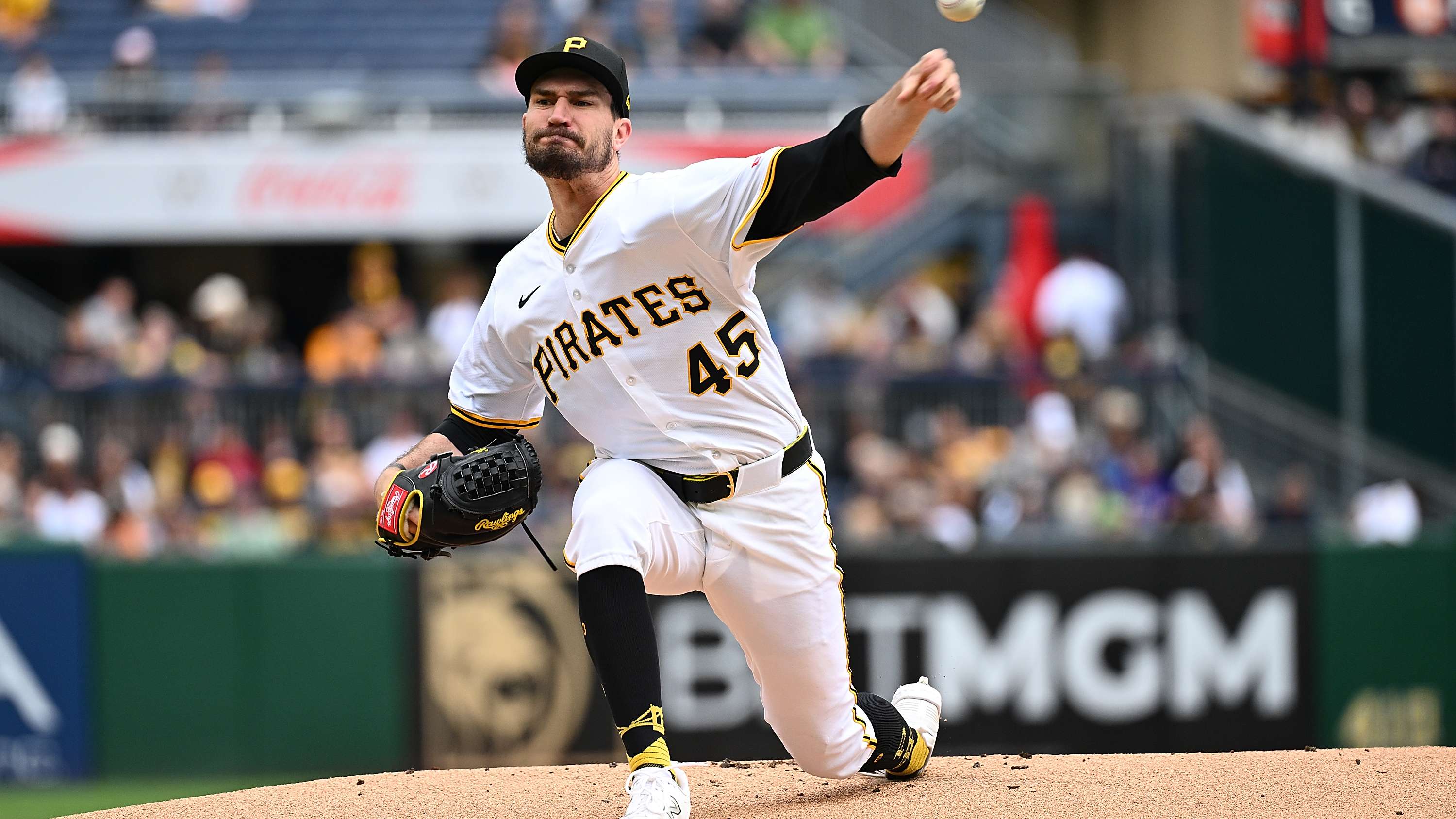 San Diego Padres v Pittsburgh Pirates