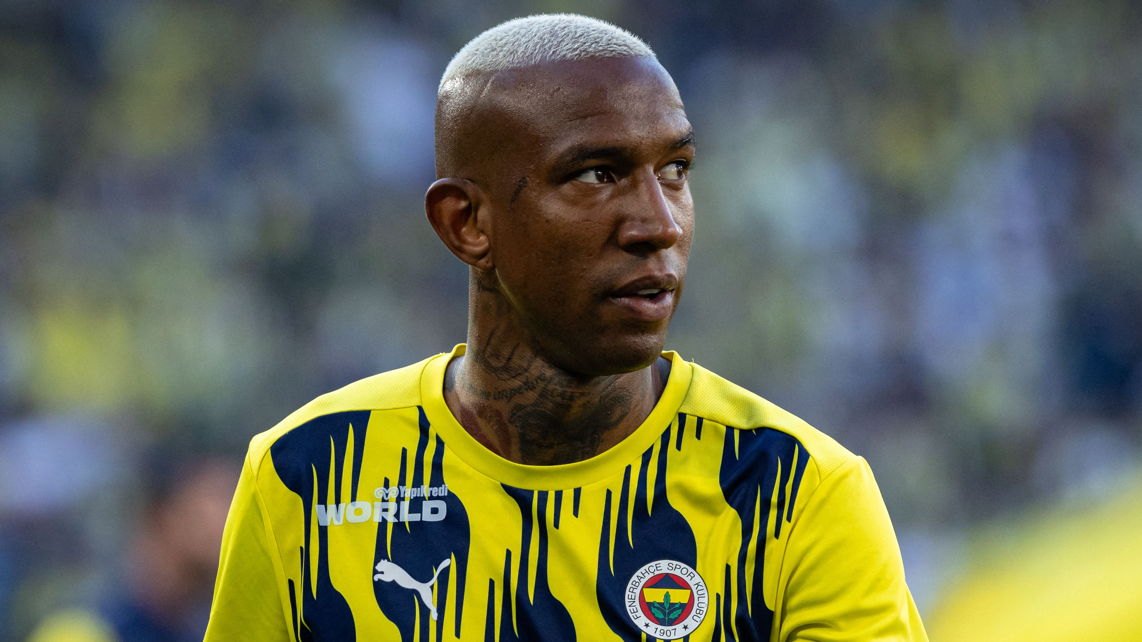 Fenerbahce-vs-Besiktas-Trendyol-Super-League