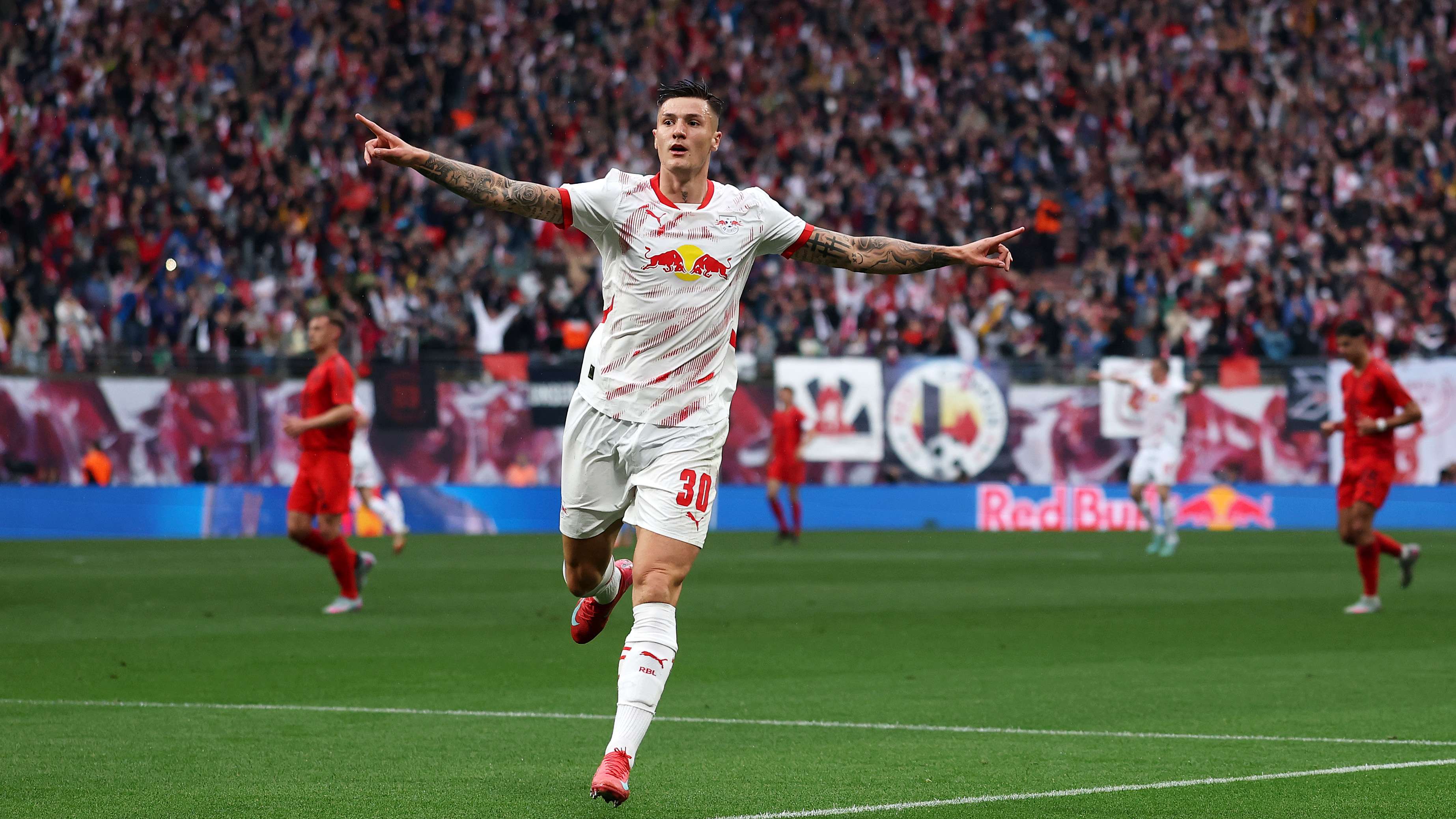 Sesko Breaks Silence on Transfer Rumours