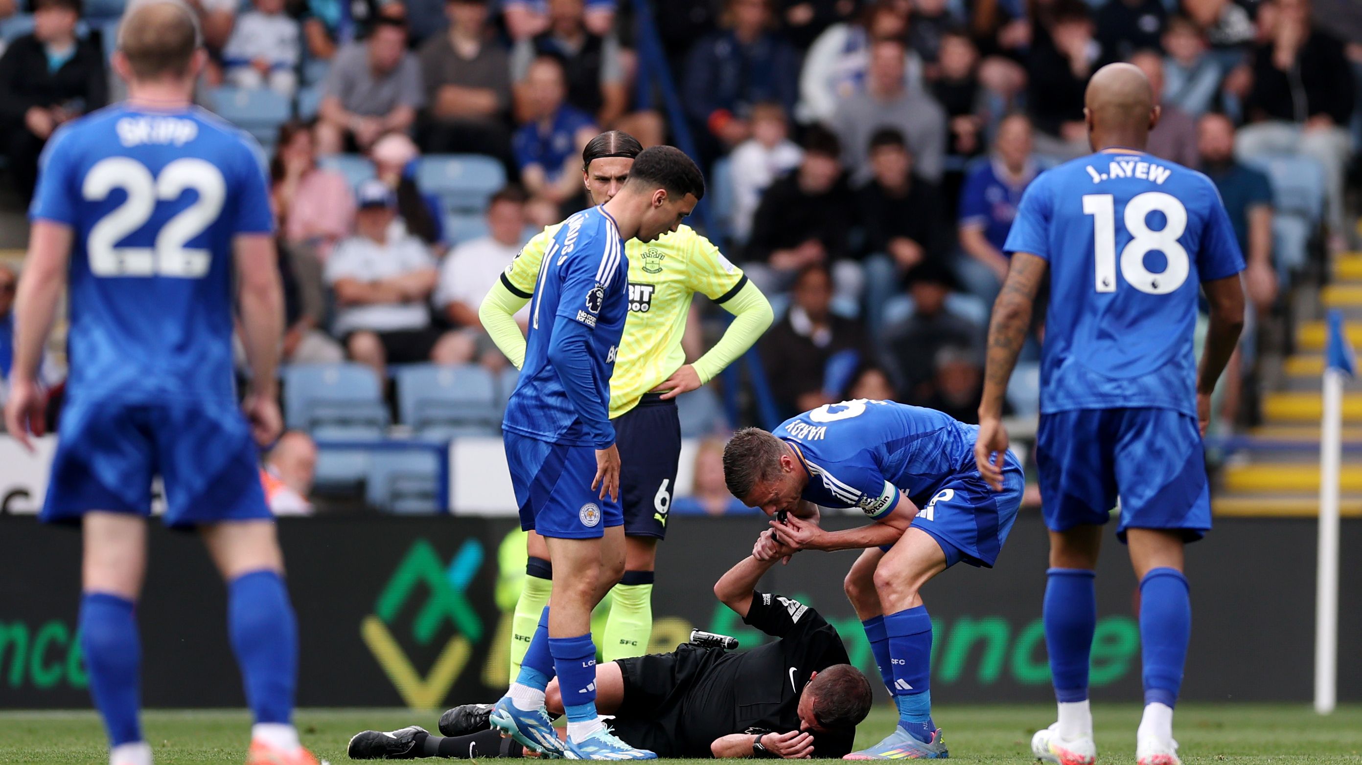 Leicester City FC v Southampton FC - Premier League
