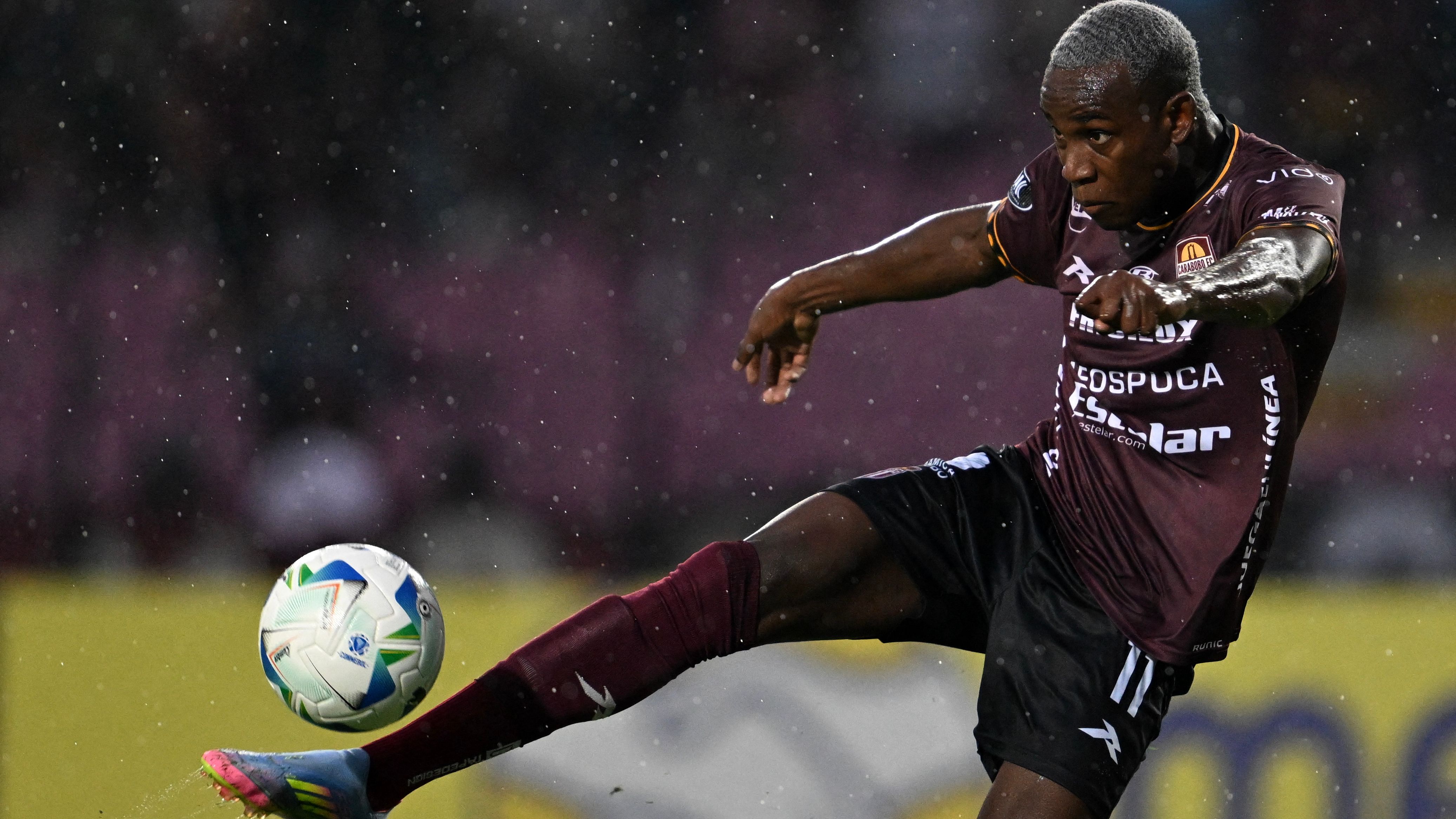 FBL-LIBERTADORES-CARABOBO-BOTAFOGO