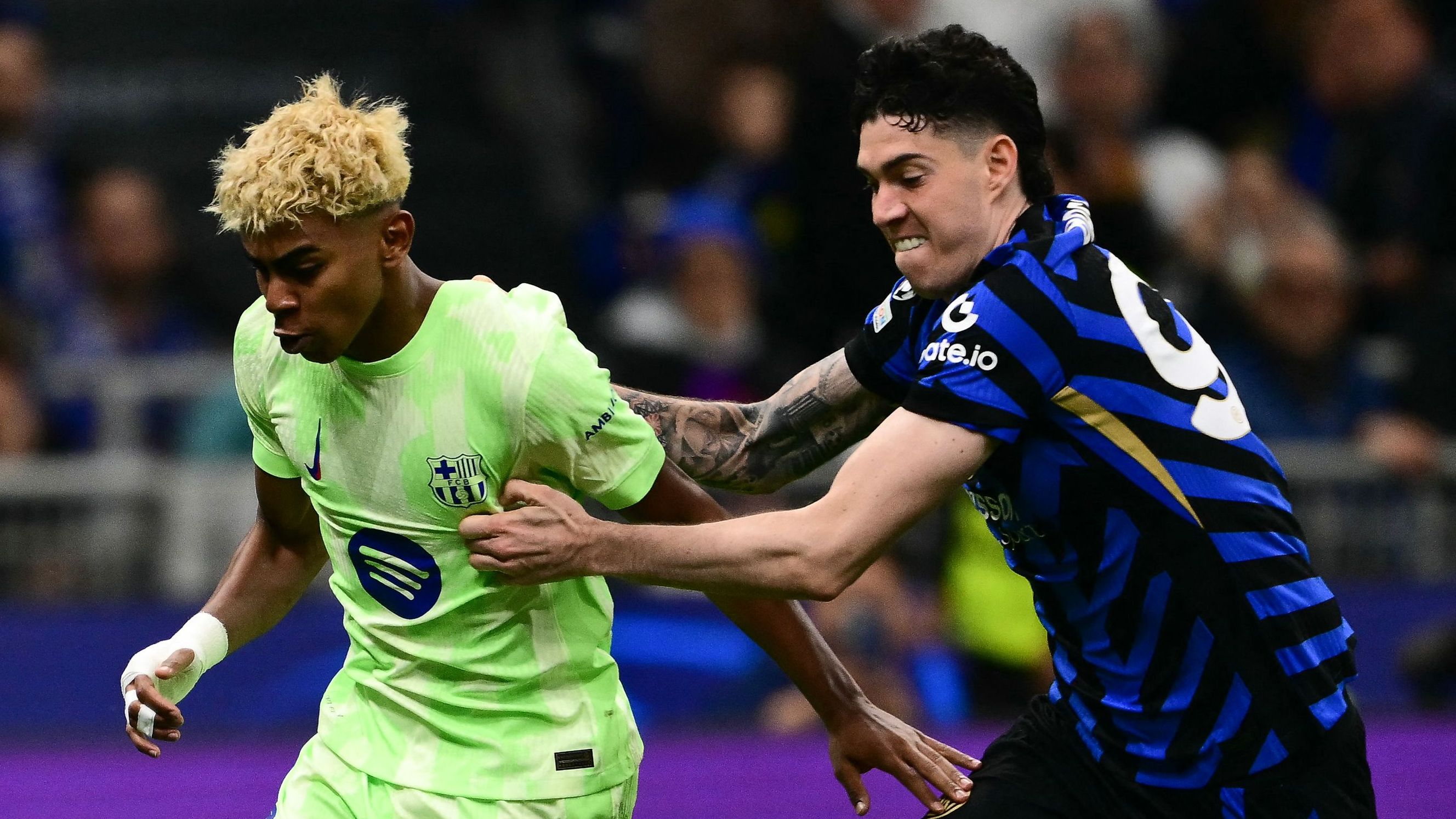 'You're a monster!' - Lamine Yamal singled out for special praise by Inter star Alessandro Bastoni after 'incredible feat' against Barcelona in Champions League