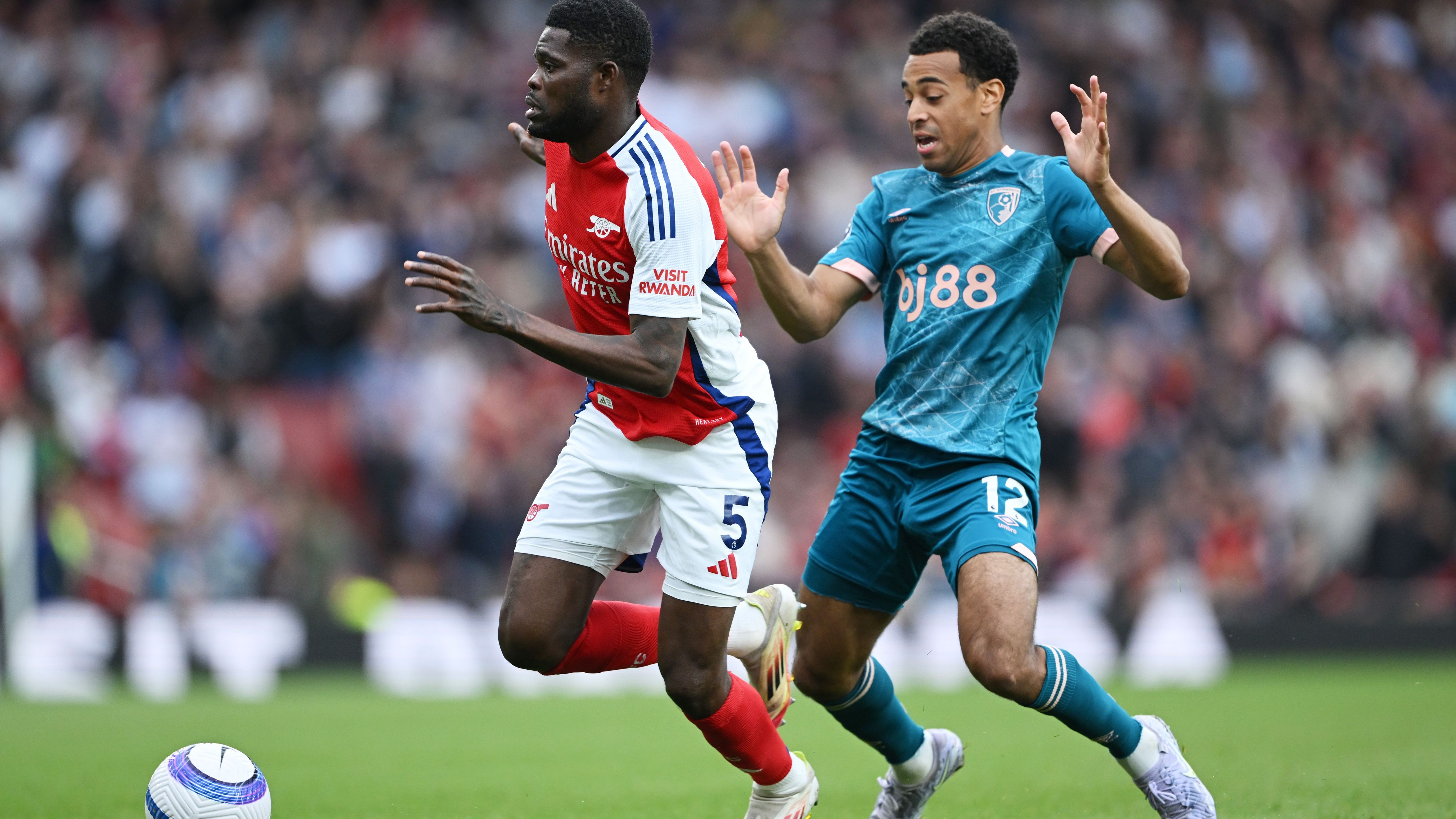 Arsenal FC v AFC Bournemouth - Premier League