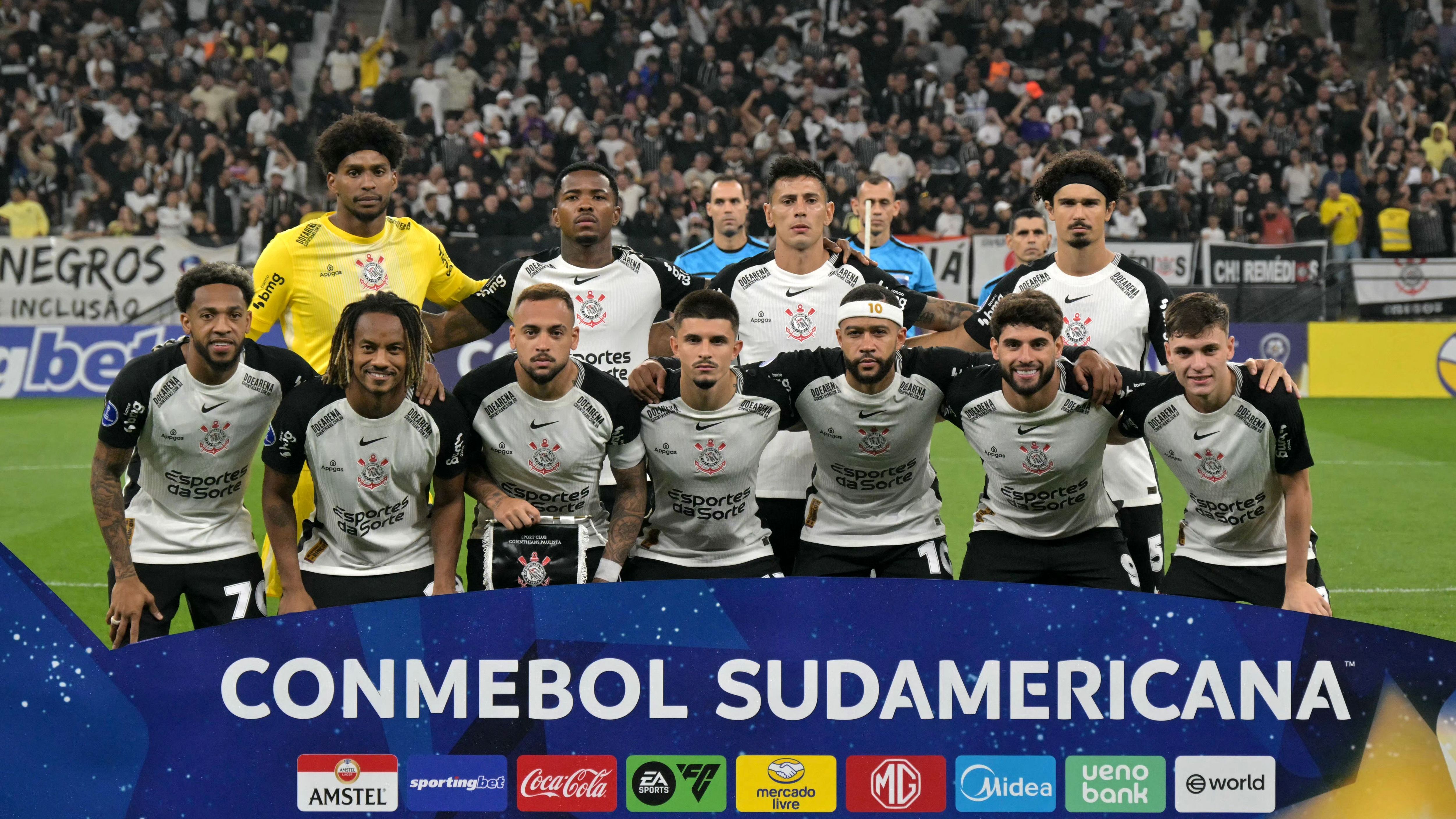 FBL-SUDAMERICANA-CORINTHIANS-AMERICA