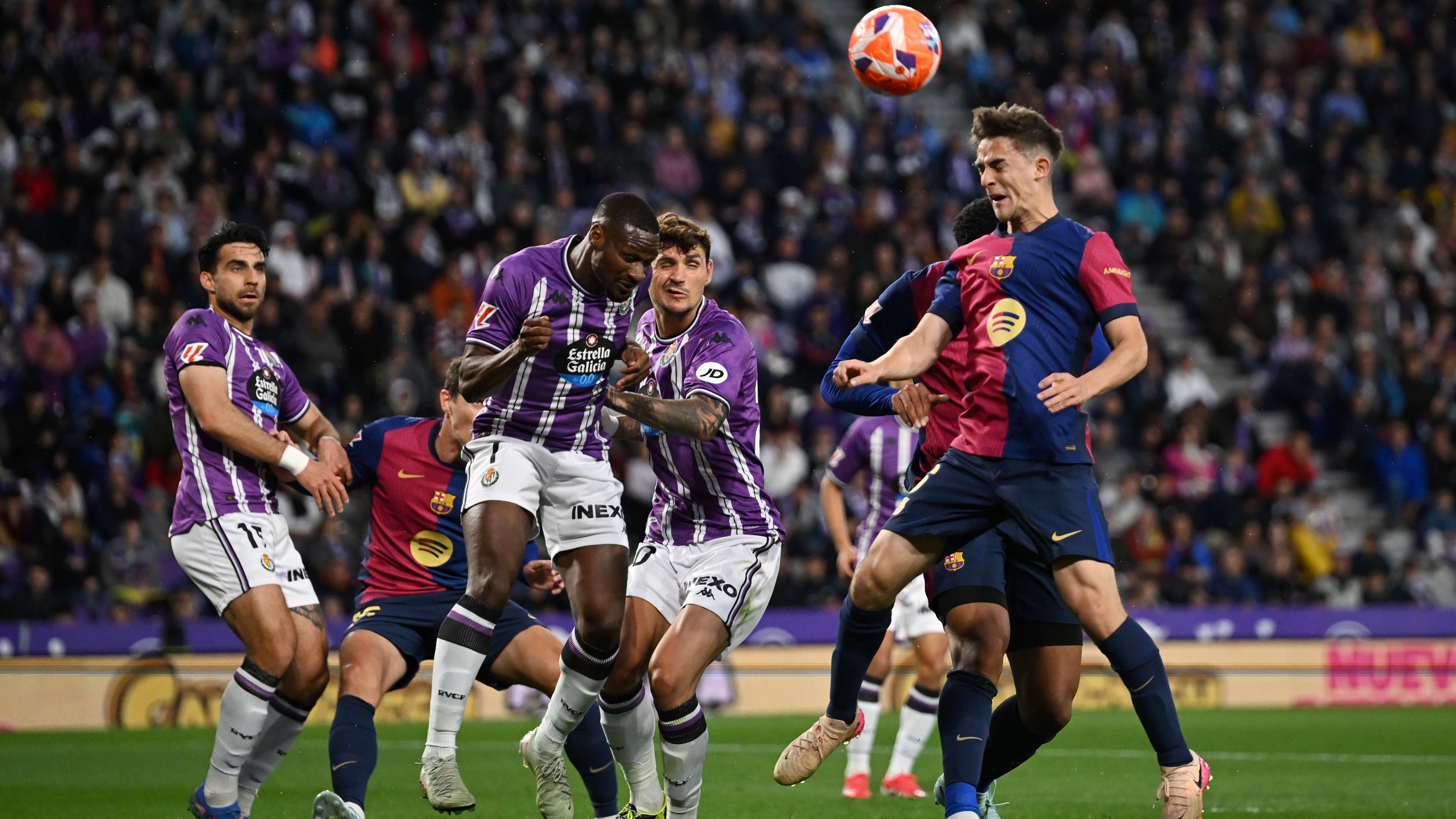 Real Valladolid CF v FC Barcelona - La Liga EA Sports