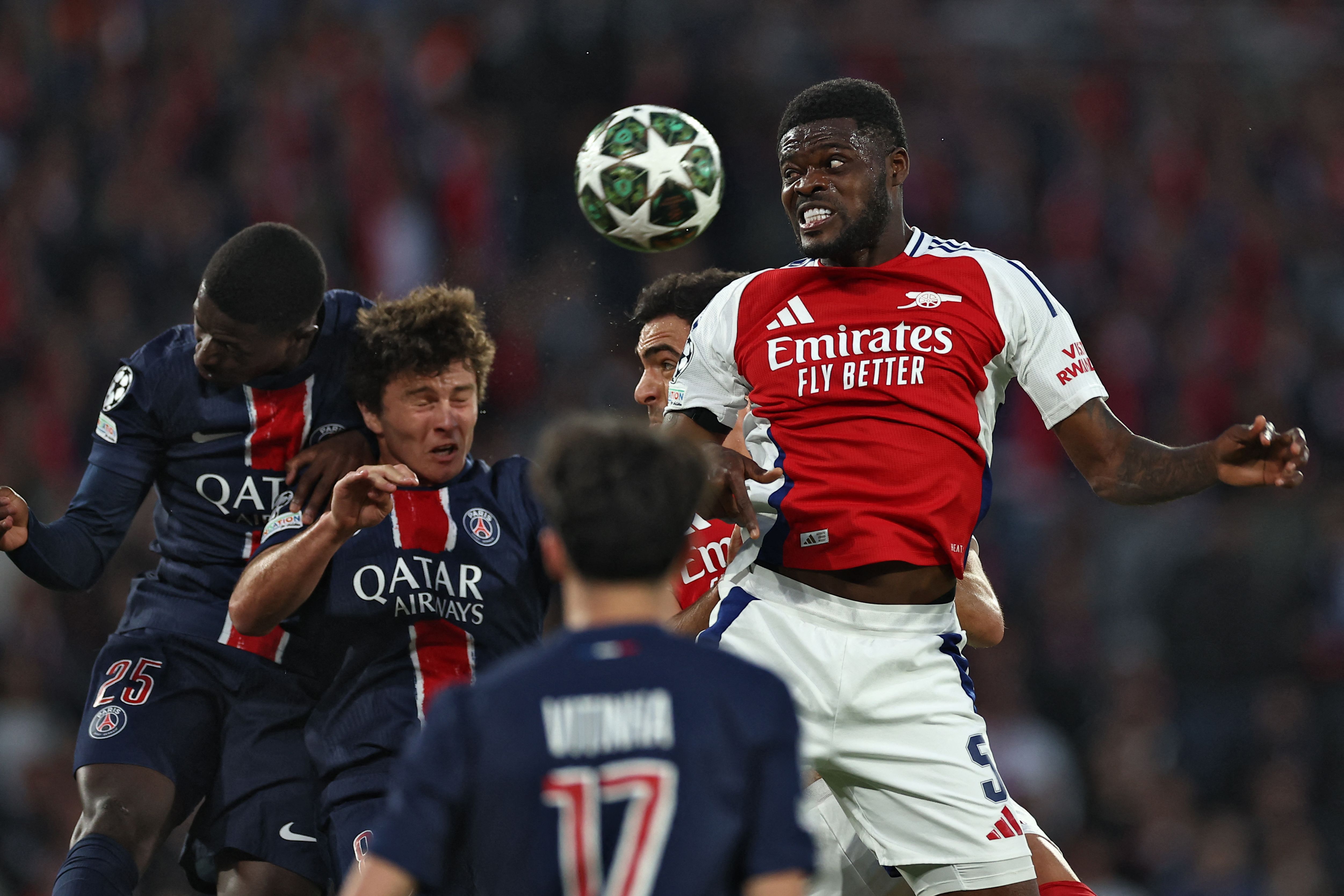 TOPSHOT-FBL-EUR-C1-PSG-ARSENAL