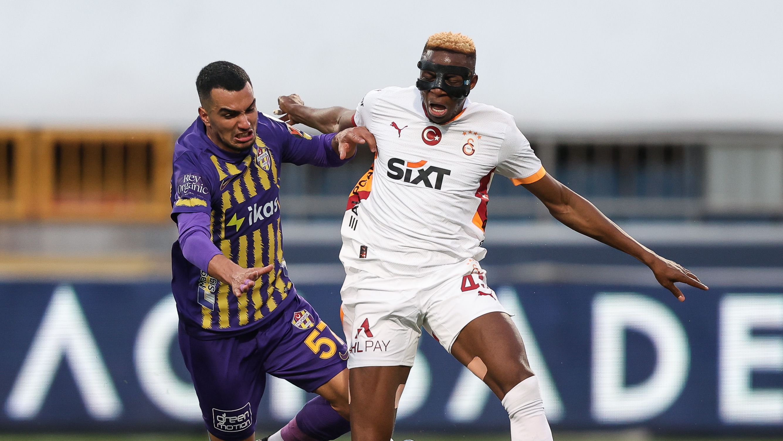 Eyupspor v Galatasaray - Turkish Super League