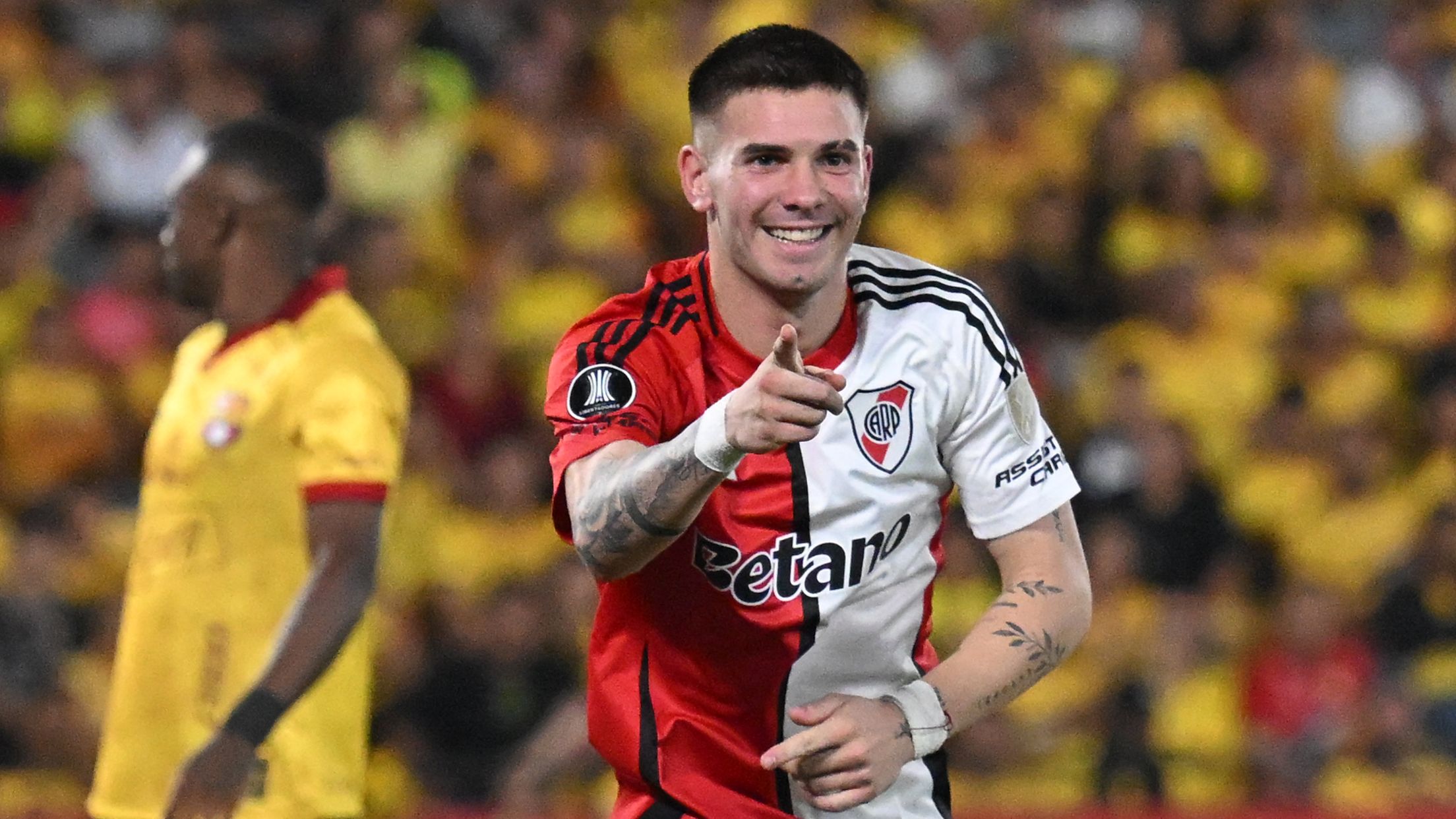 FBL-LIBERTADORES-BARCELONA-RIVER