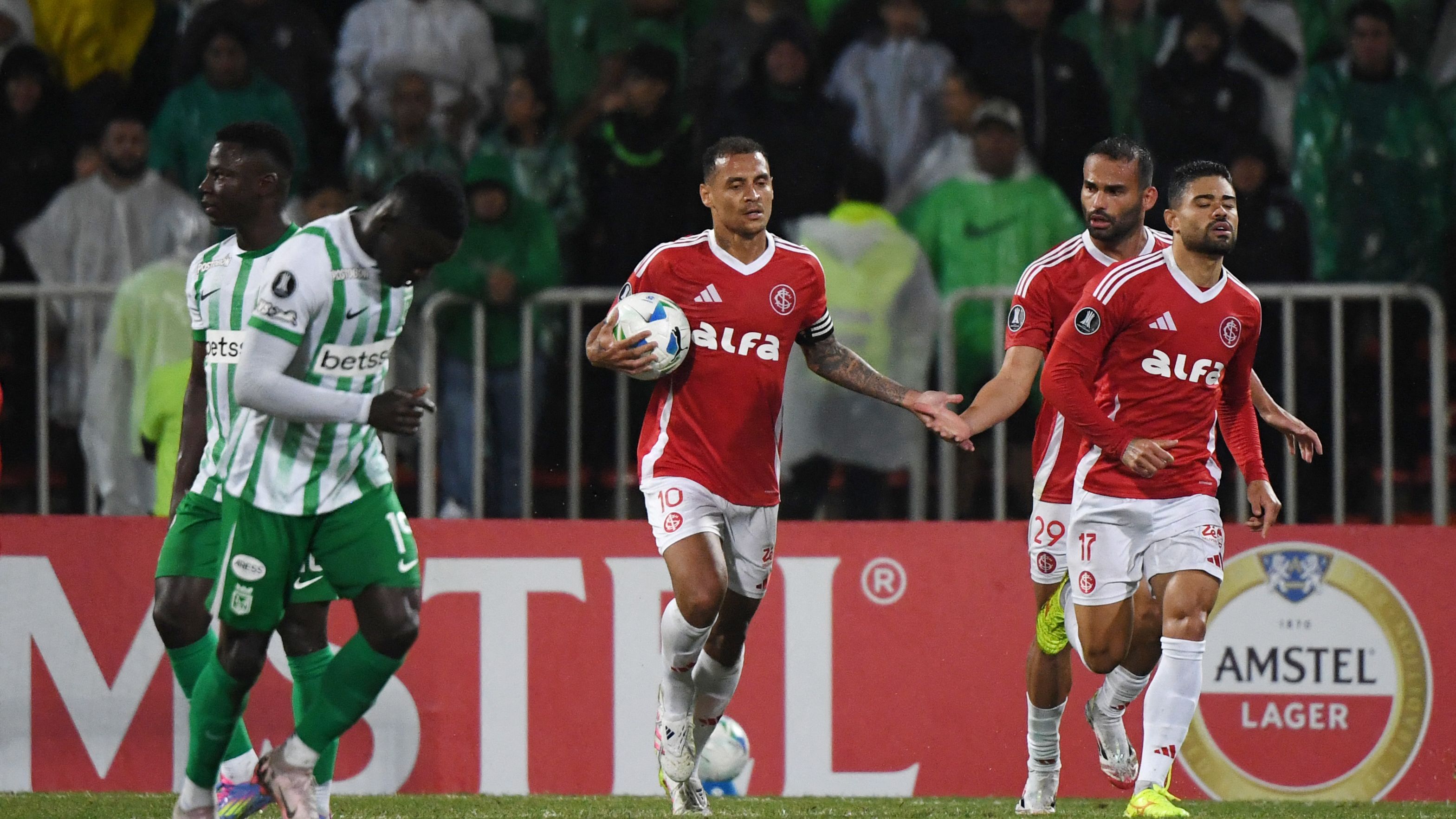 FBL-LIBERTADORES-ATLNACIONAL-INTER